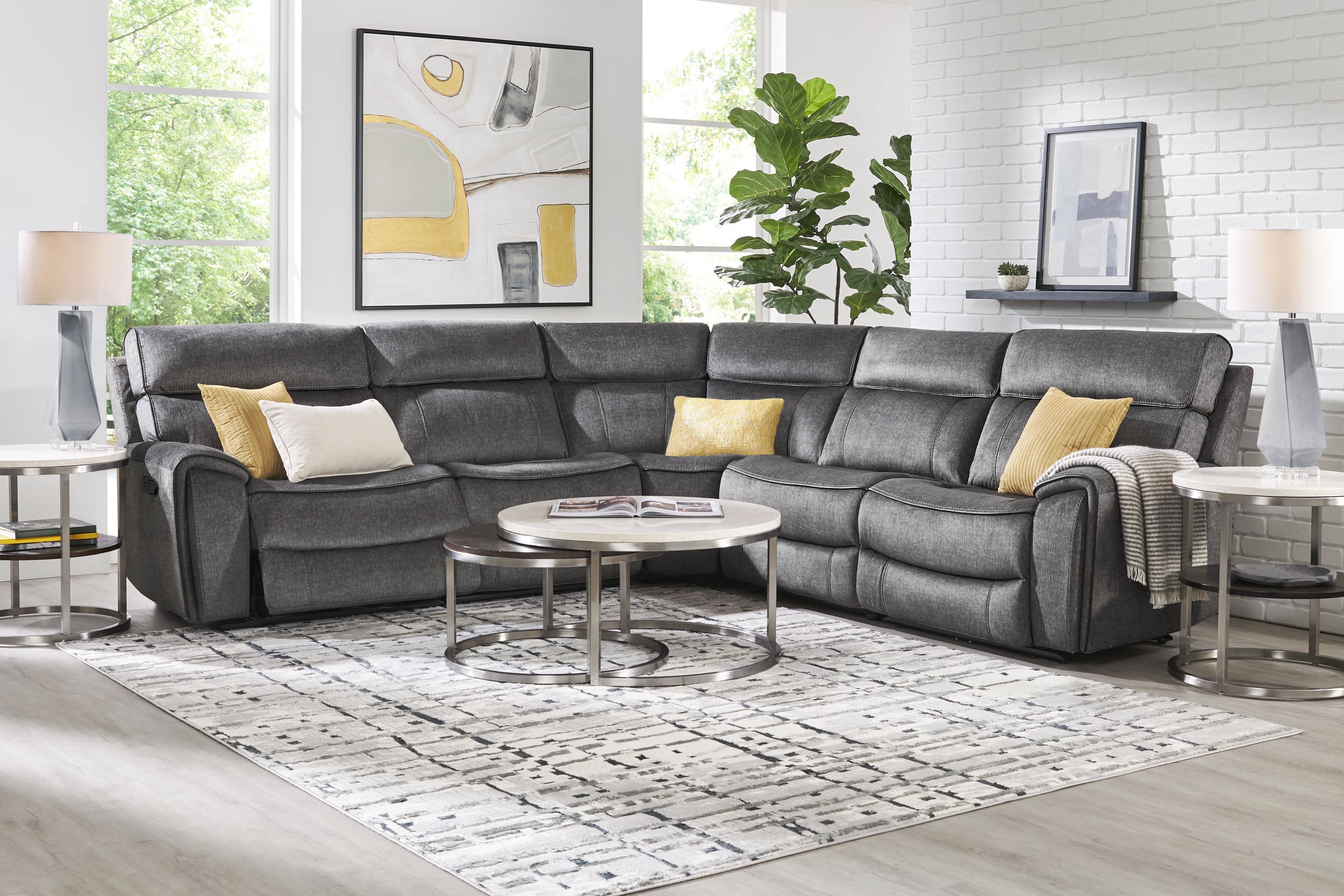 Bradshaw Place Dark Gray 5 Pc Reclining Sectional
