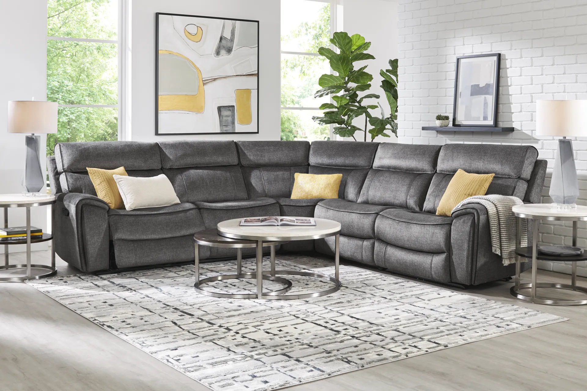 Bradshaw Place Dark Gray 5 Pc Reclining Sectional - Image 1