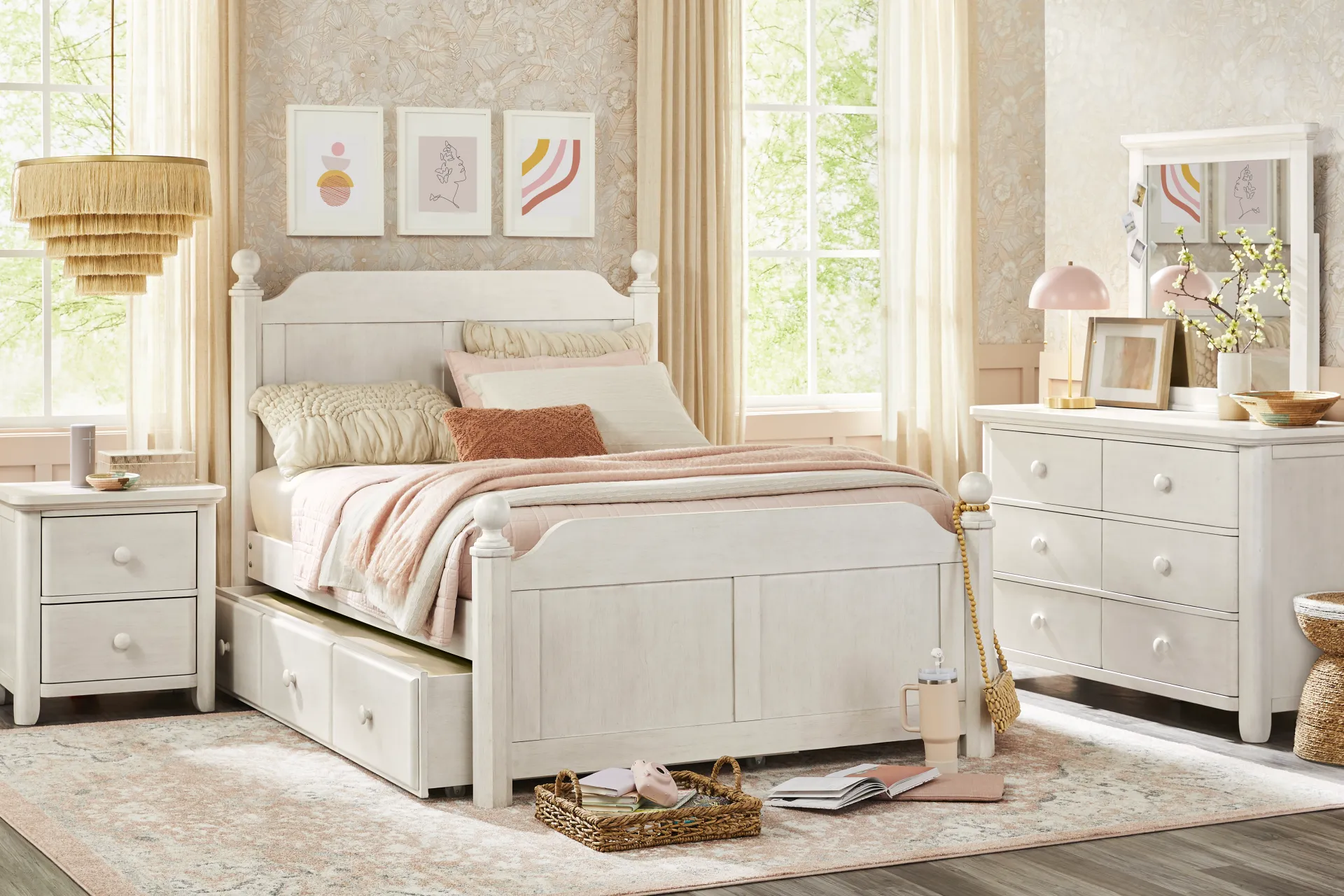 Kids South Bend Washed White Full Poster Bed - Image 1