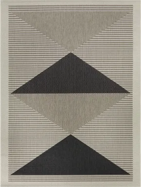 Luxor Tan 7'10 x 10' Indoor/Outdoor Rug