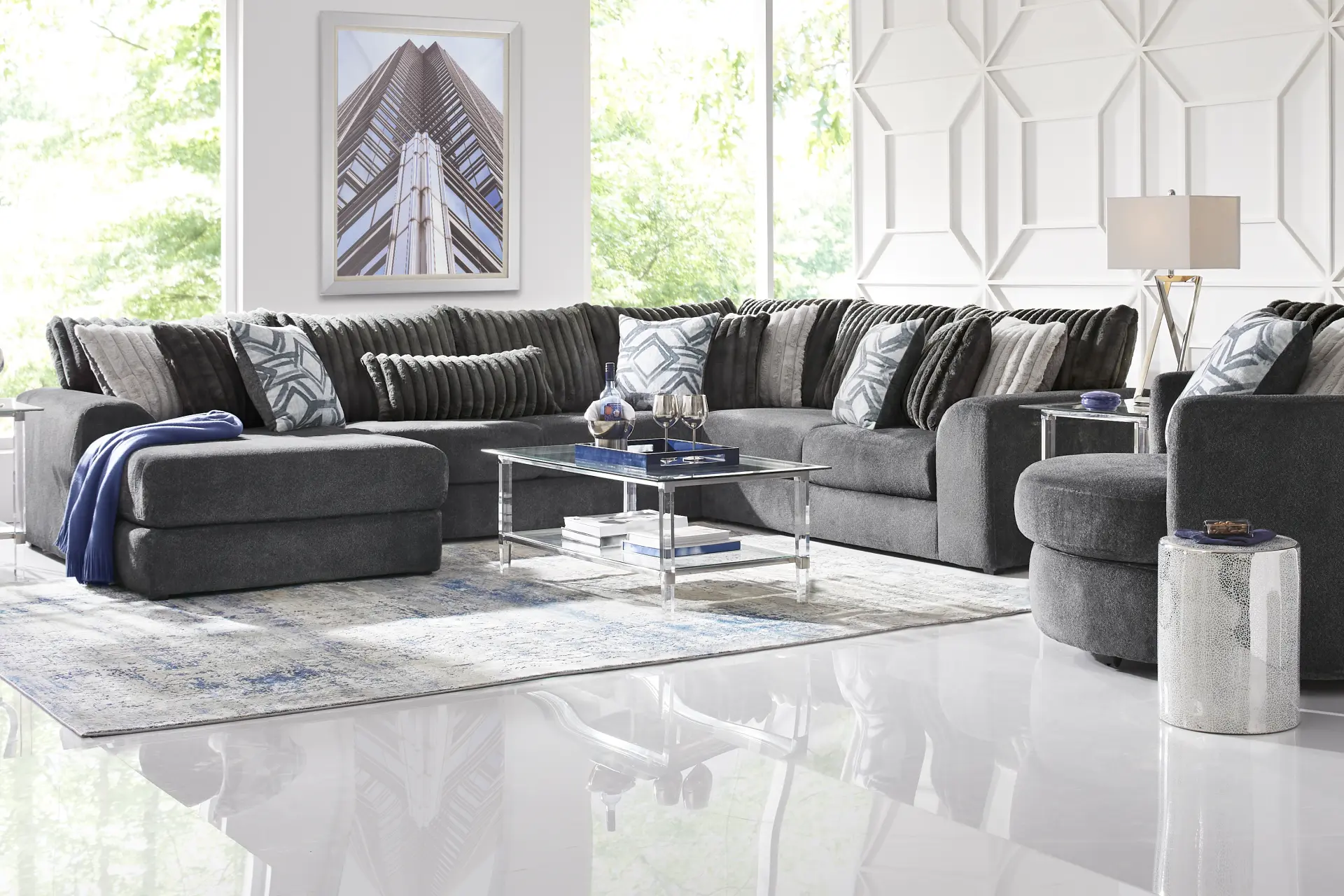 Moreau Street Black 3 Pc Sectional