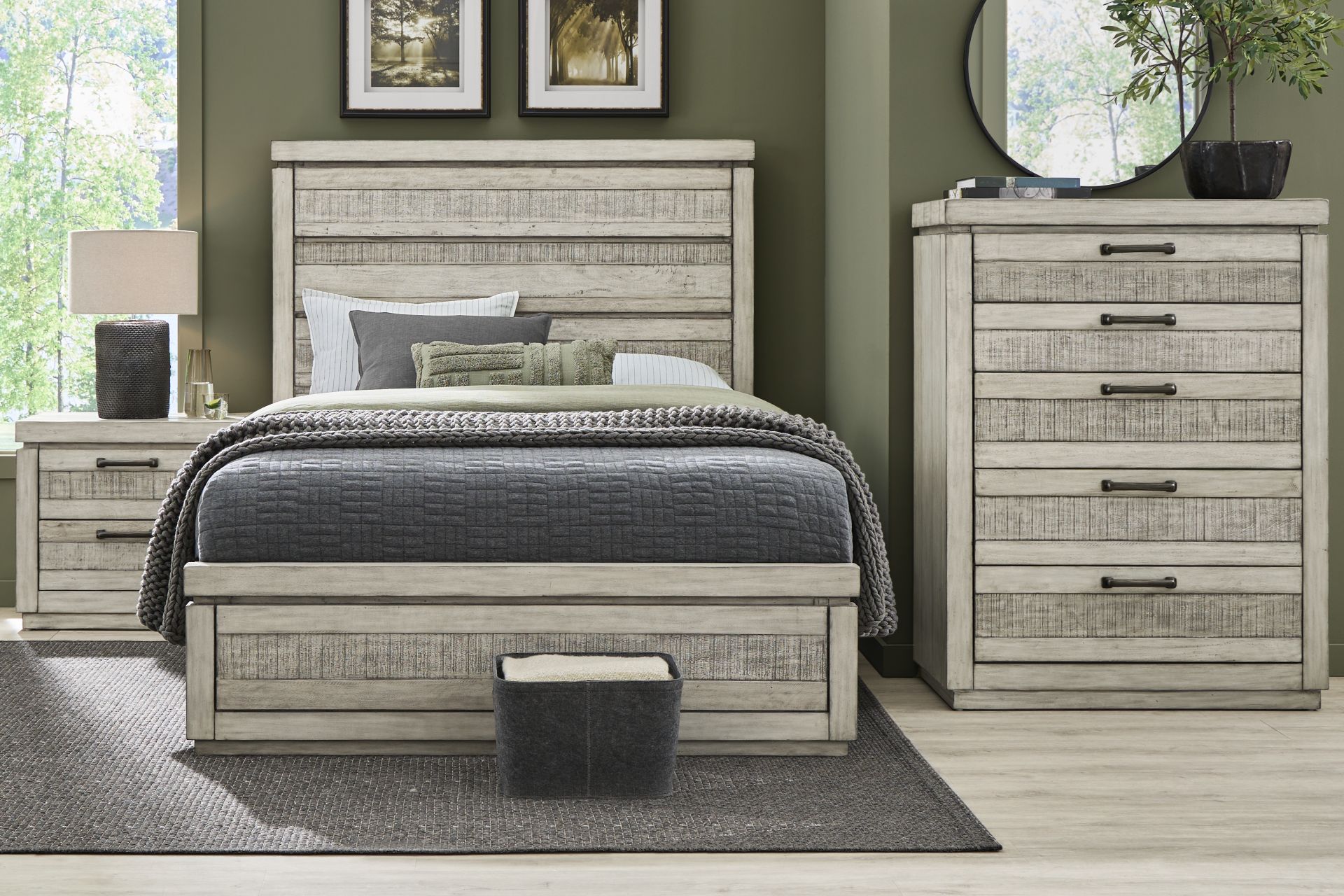Westover Hills Gray 5 Pc Queen Panel Bedroom - Image 1