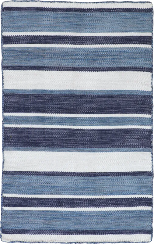 Herzana Navy 5' x 7'6 Indoor/Outdoor Rug