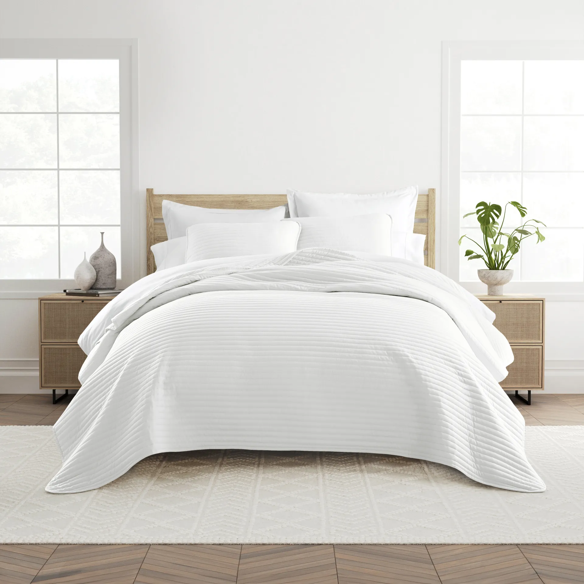 Honeybell White 3 Pc Queen Quilt Set - Image 1