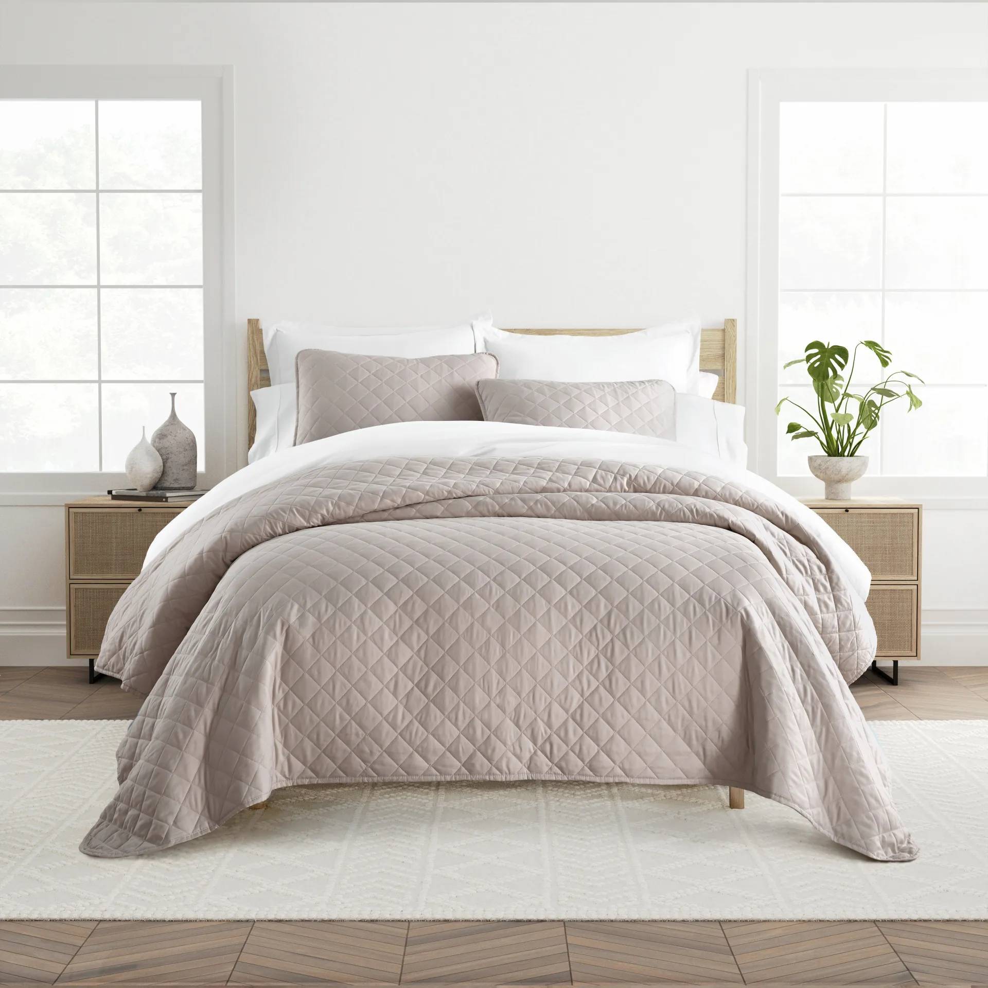 Lulldale Brown 2 Pc Twin Quilt Set - Image 1