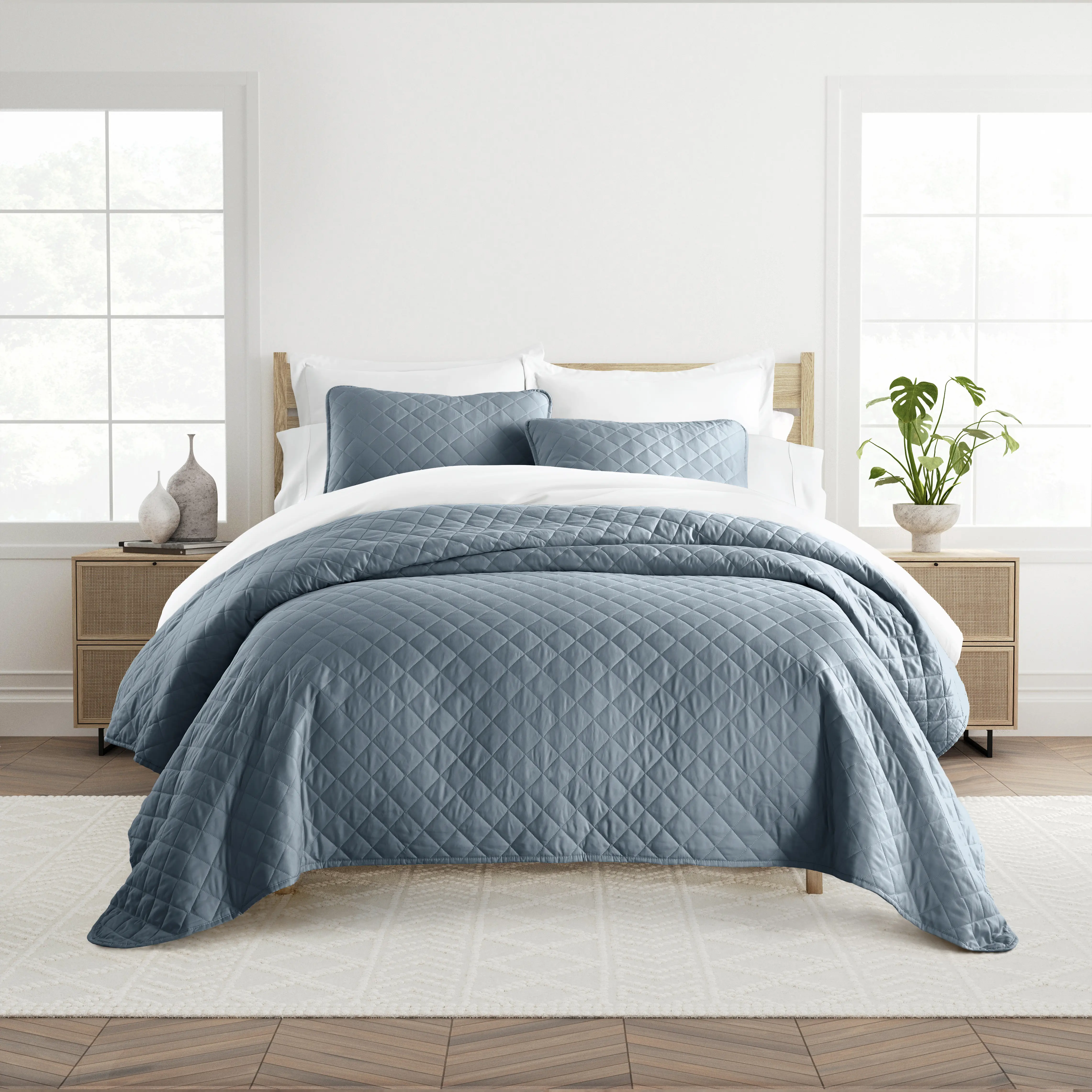 Lulldale Blue 2 Pc Twin Quilt Set - Thumbnail - Image 2