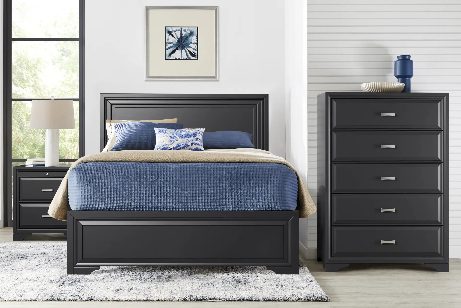Belcourt Black 3 Pc Queen Panel Bed - Image 1