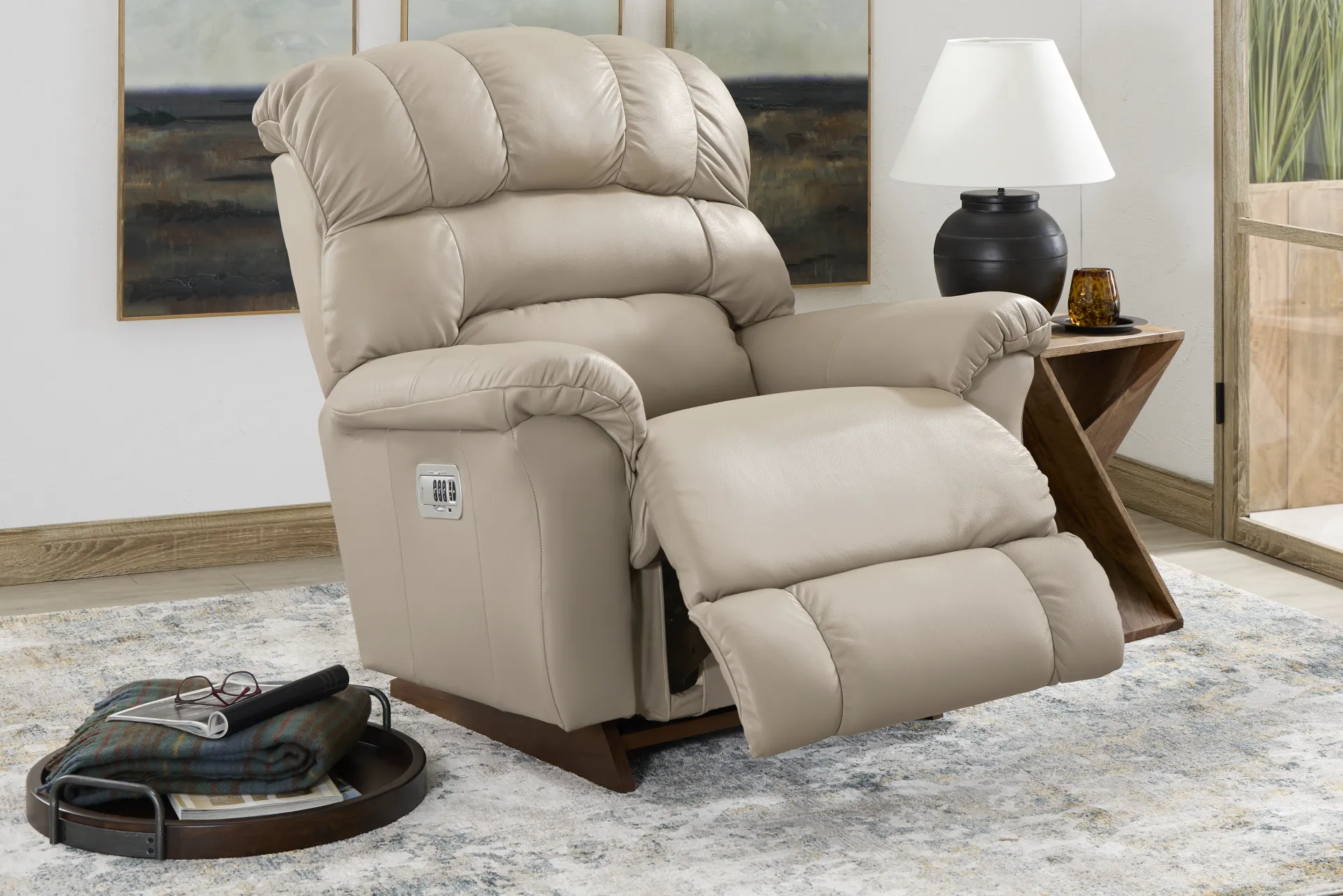 The Shaq Stone Leather Dual Power Recliner - Image 7