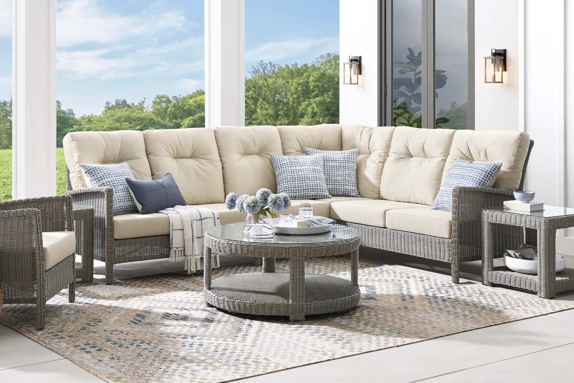 Forest Hills Gray 4 Pc Outdoor Sectional with Beige Cushions - Image 1
