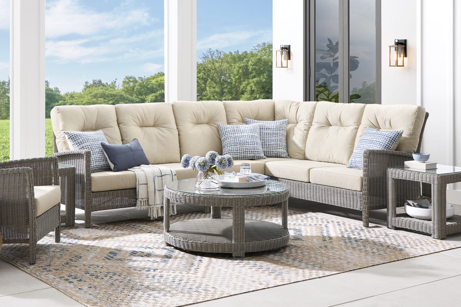Forest Hills Gray 4 Pc Outdoor Sectional with Beige Cushions - Image 2