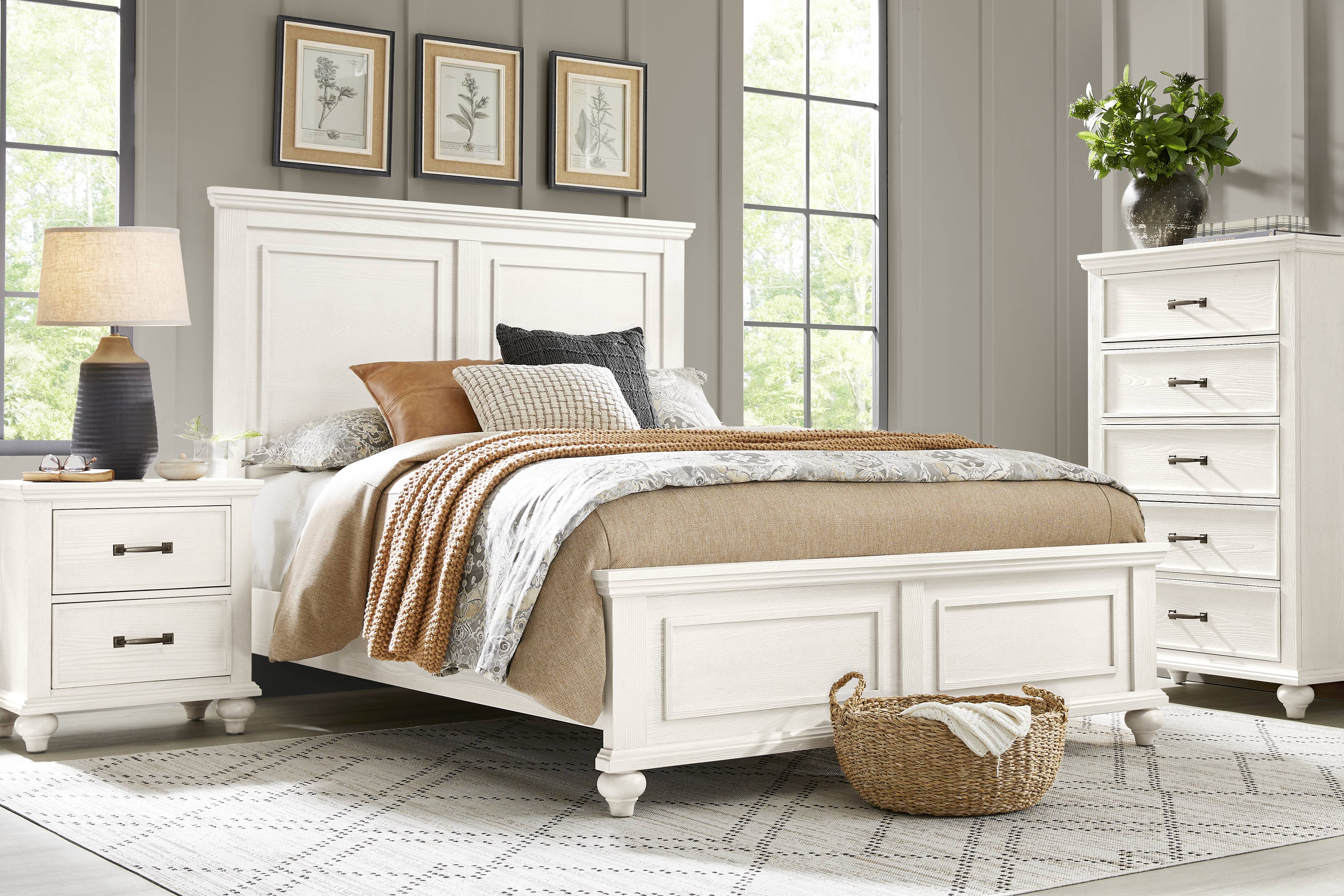 Ridgefield White 5 Pc Queen Panel Bedroom - Thumbnail - Image 1