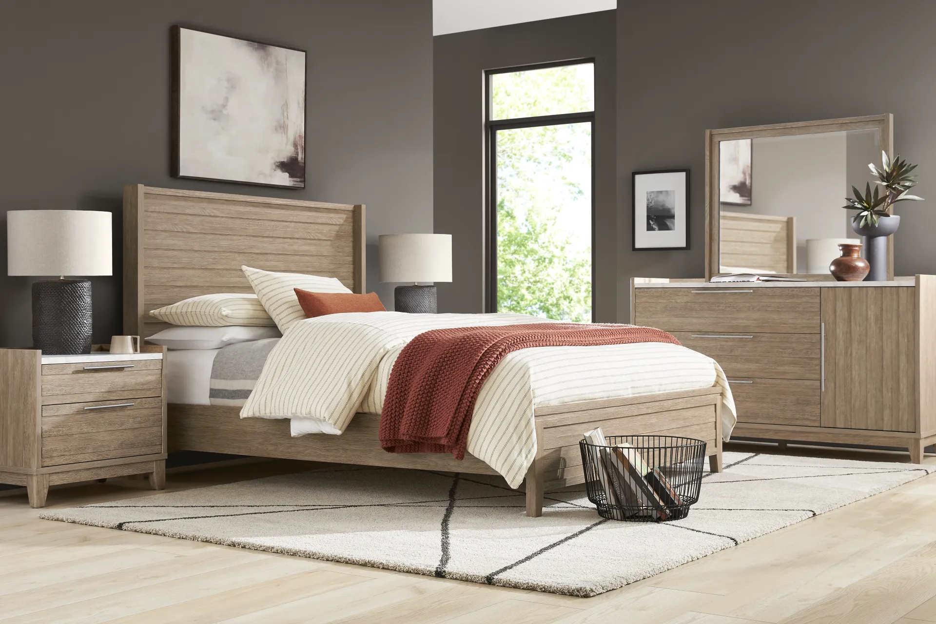 Ellenbrook Brown 3 Pc King Panel Bed - Image 1