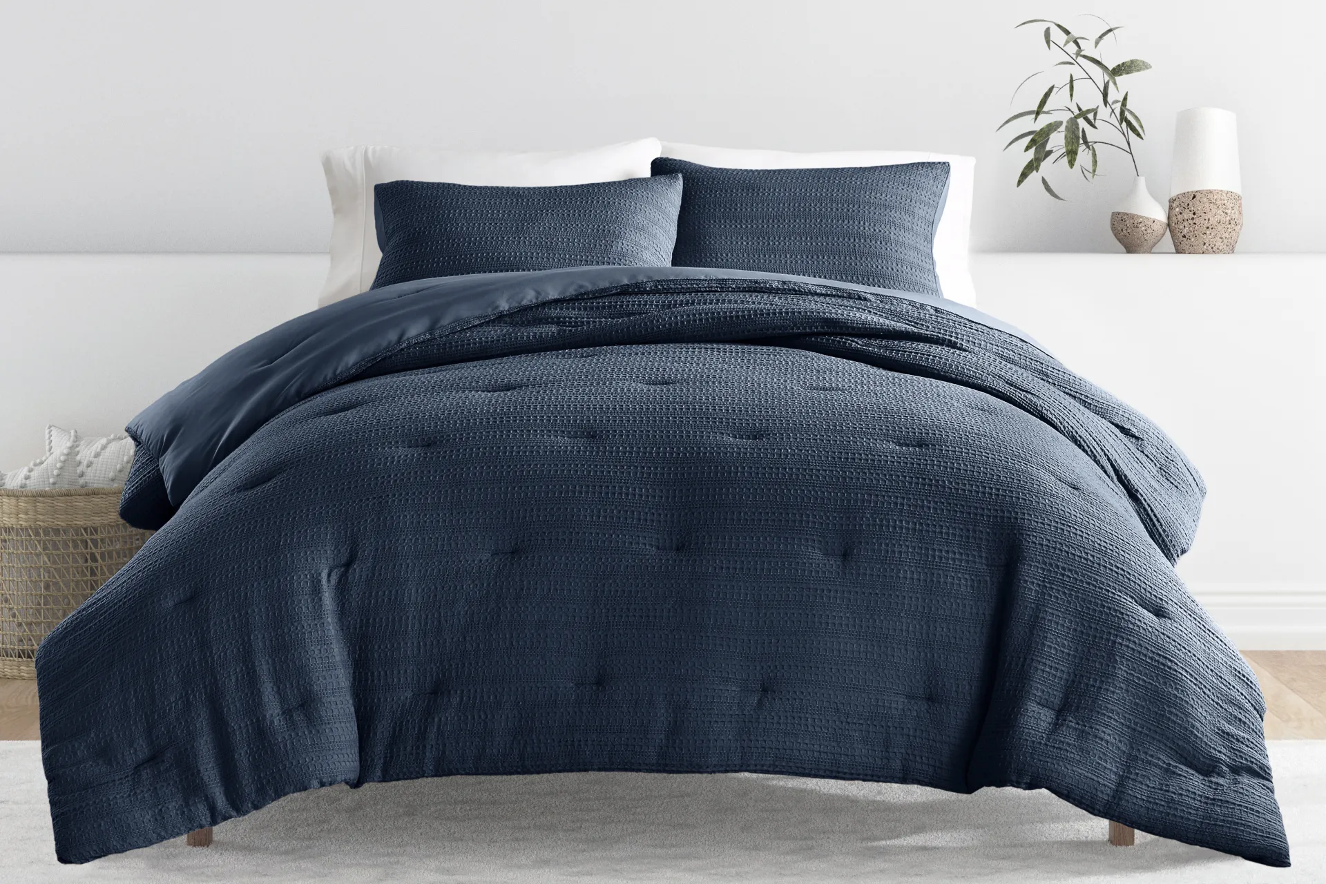 Hoplily Navy 3pc King Comforter Set - Image 2