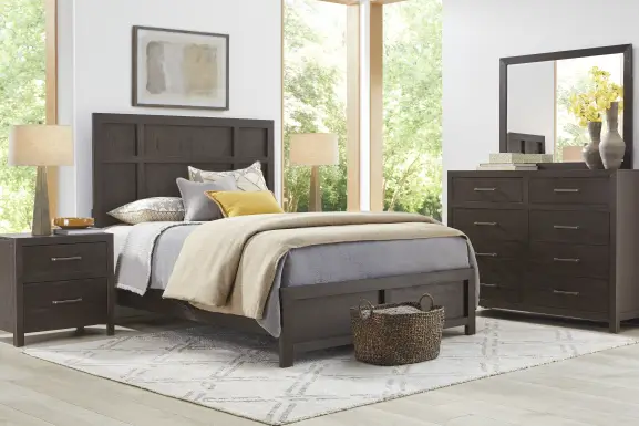 Woodley Dark Brown 3 Pc King Panel Bed