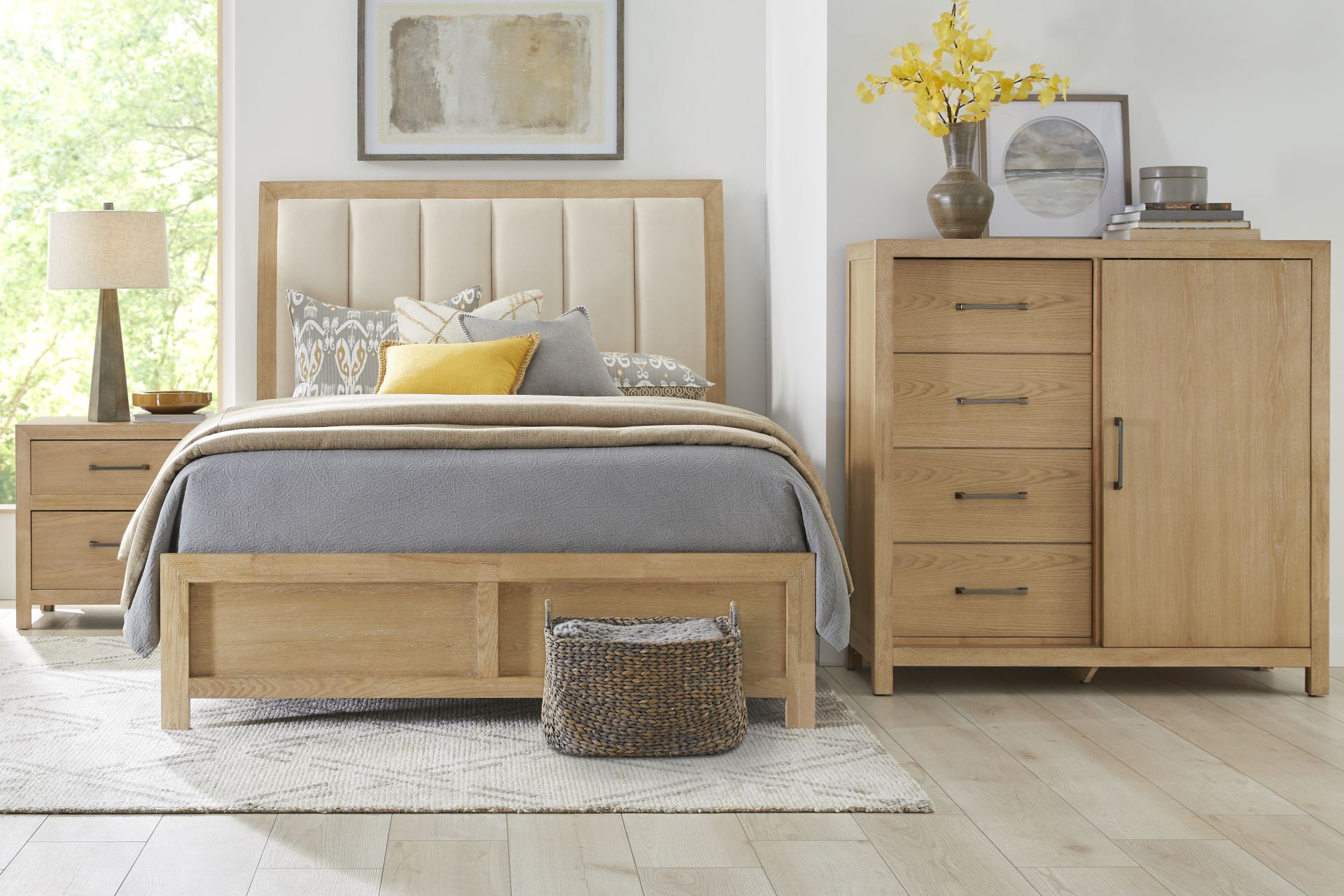 Woodley Natural 5 Pc King Upholstered Bedroom - Image 1