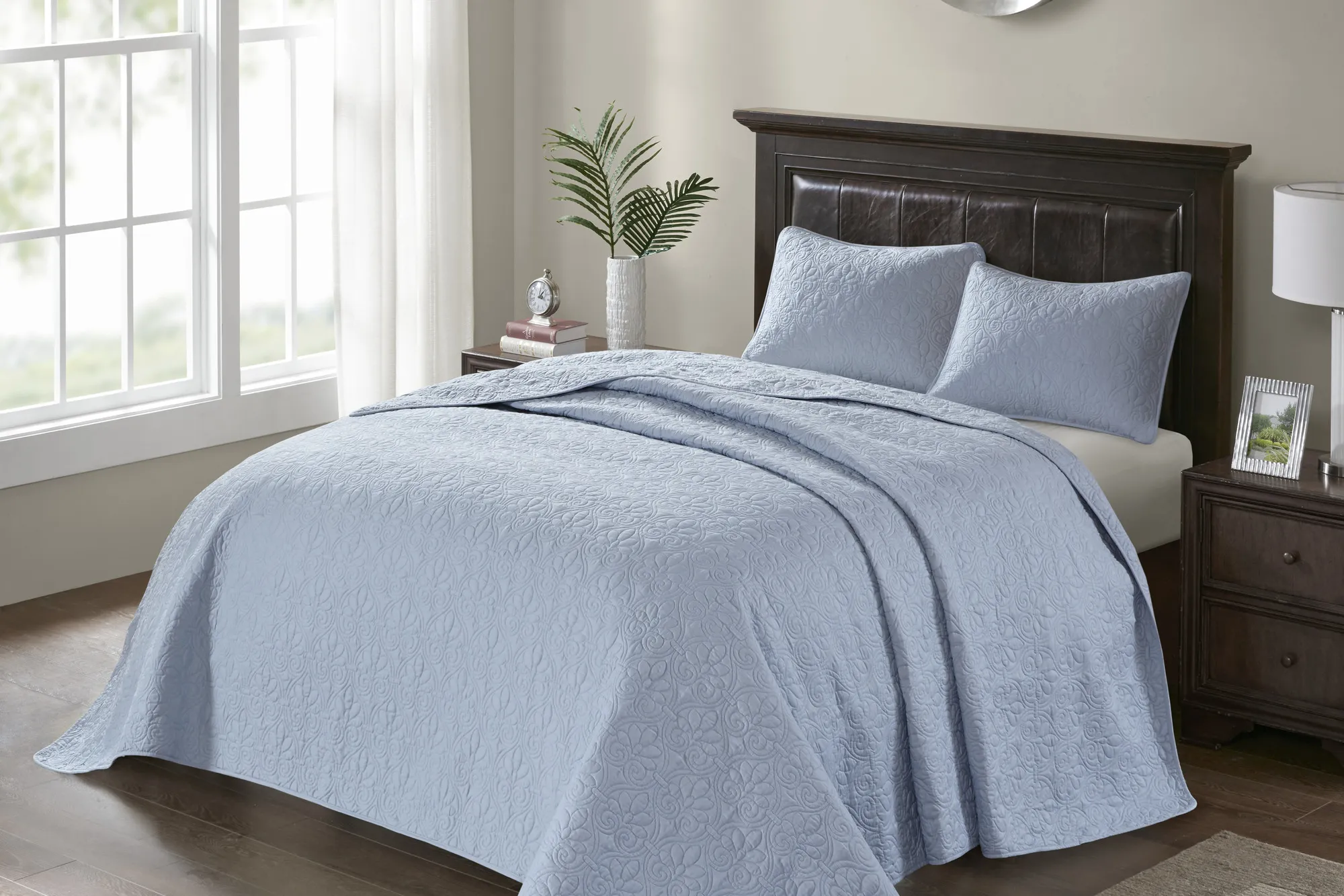 Toyah Blue 3 Pc Queen Bedspread Set - Thumbnail - Image 2