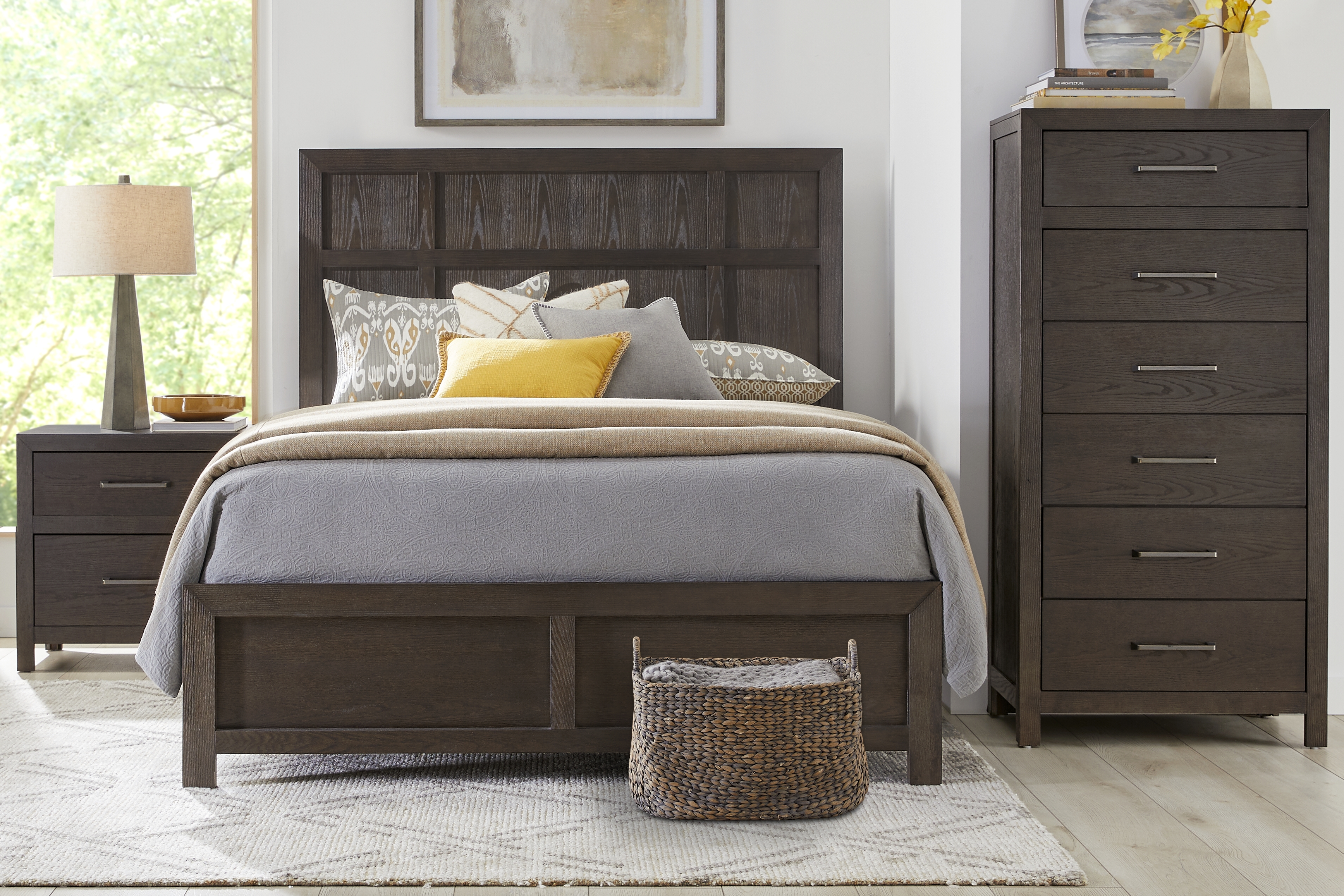 Woodley Dark Brown 3 Pc Queen Panel Bed