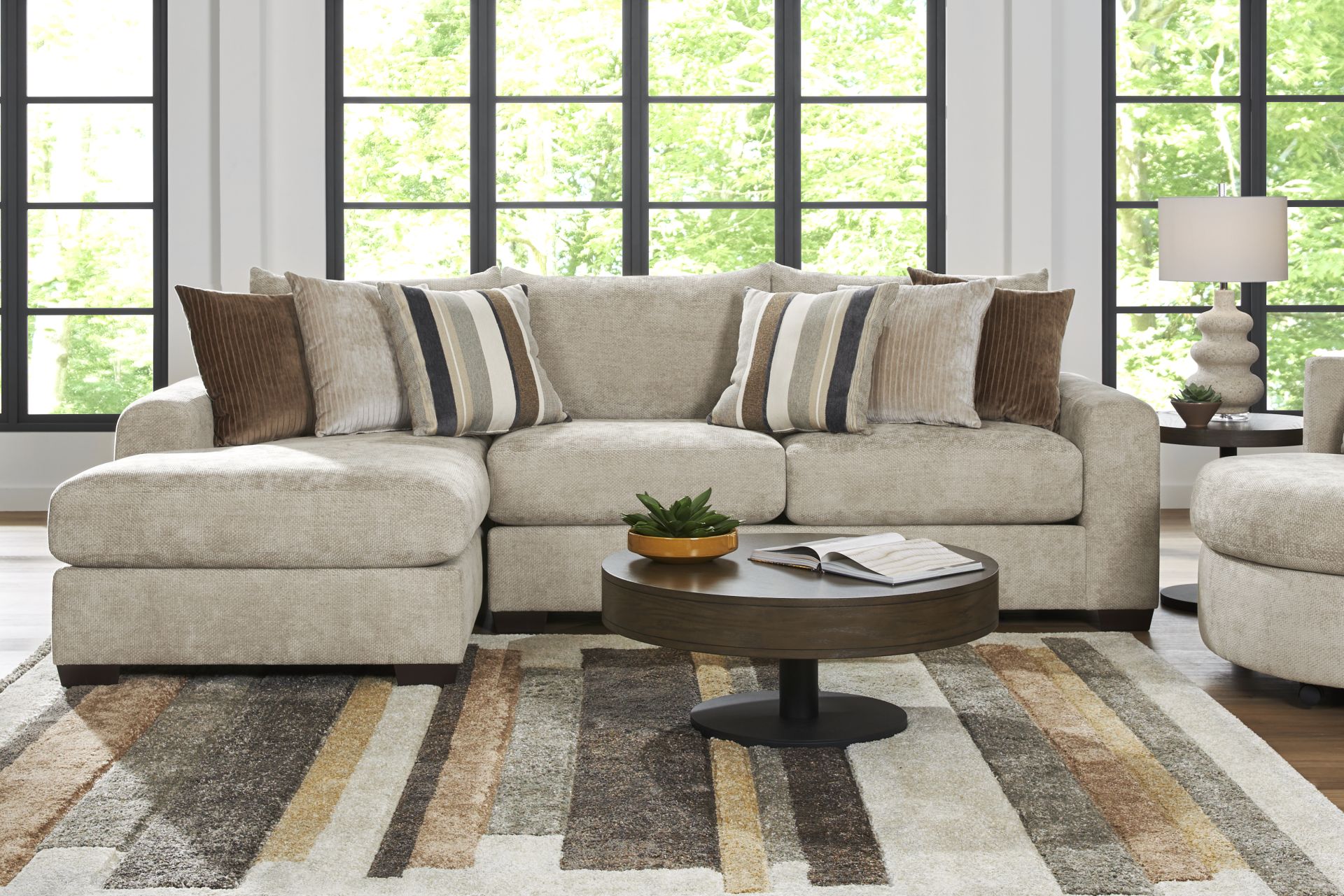 Martin Brown 2 Pc Sectional - Image 2