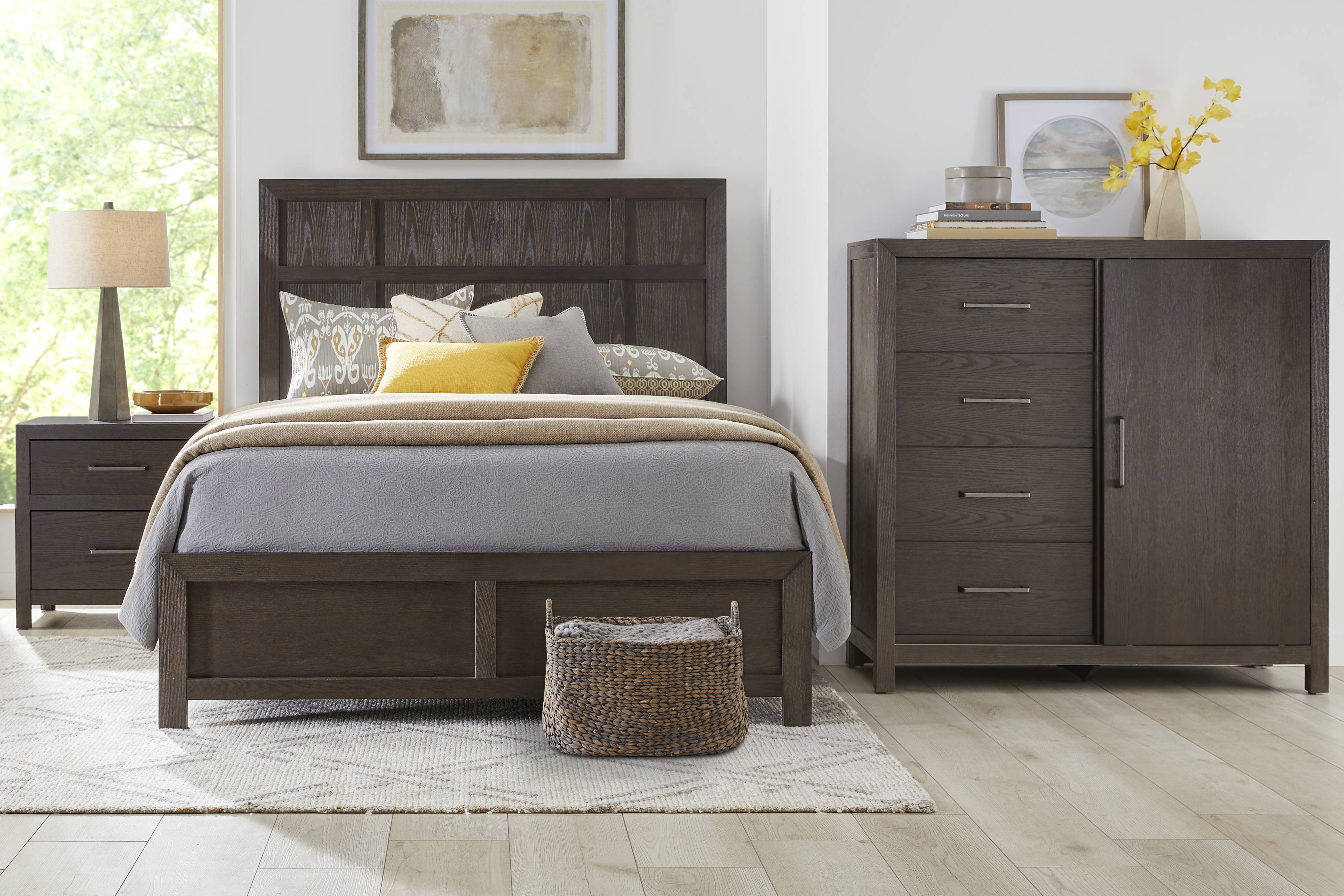 Woodley Dark Brown Gentleman's Chest