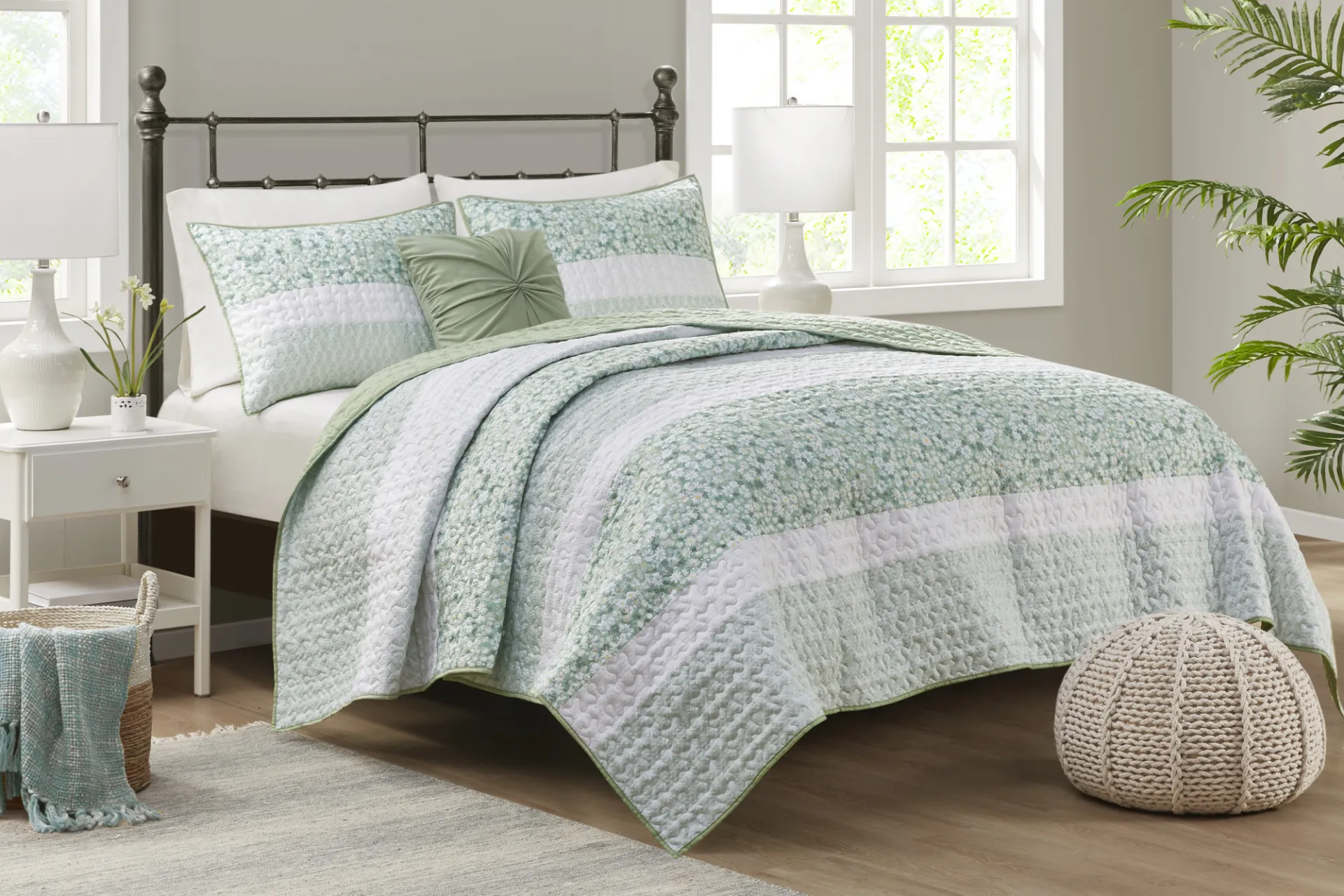 Chapote Green 4 Pc Full/Queen Quilt Set - Image 1