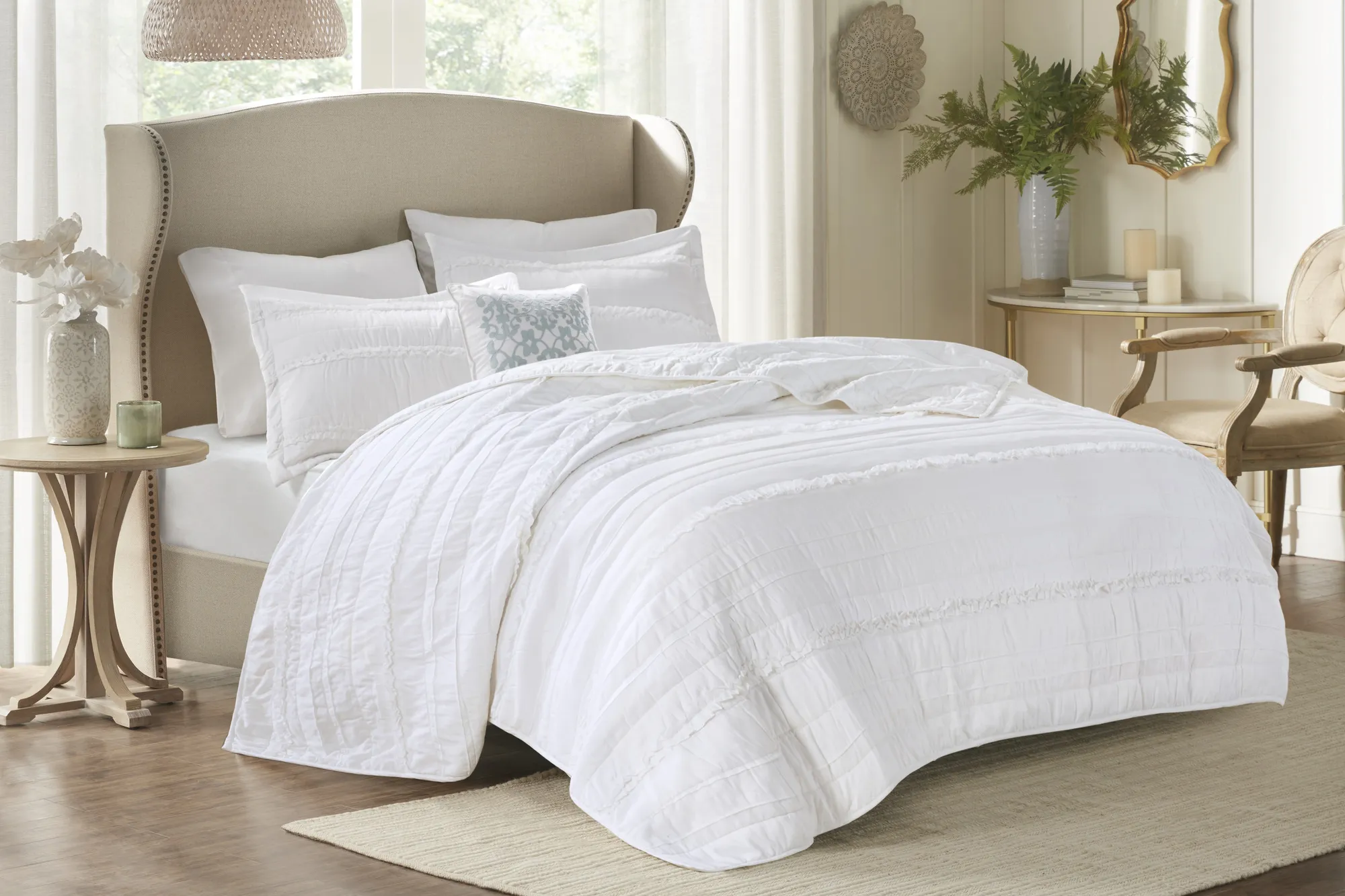 Dracaena White 4 Pc King/California King Quilt Set - Thumbnail - Image 2