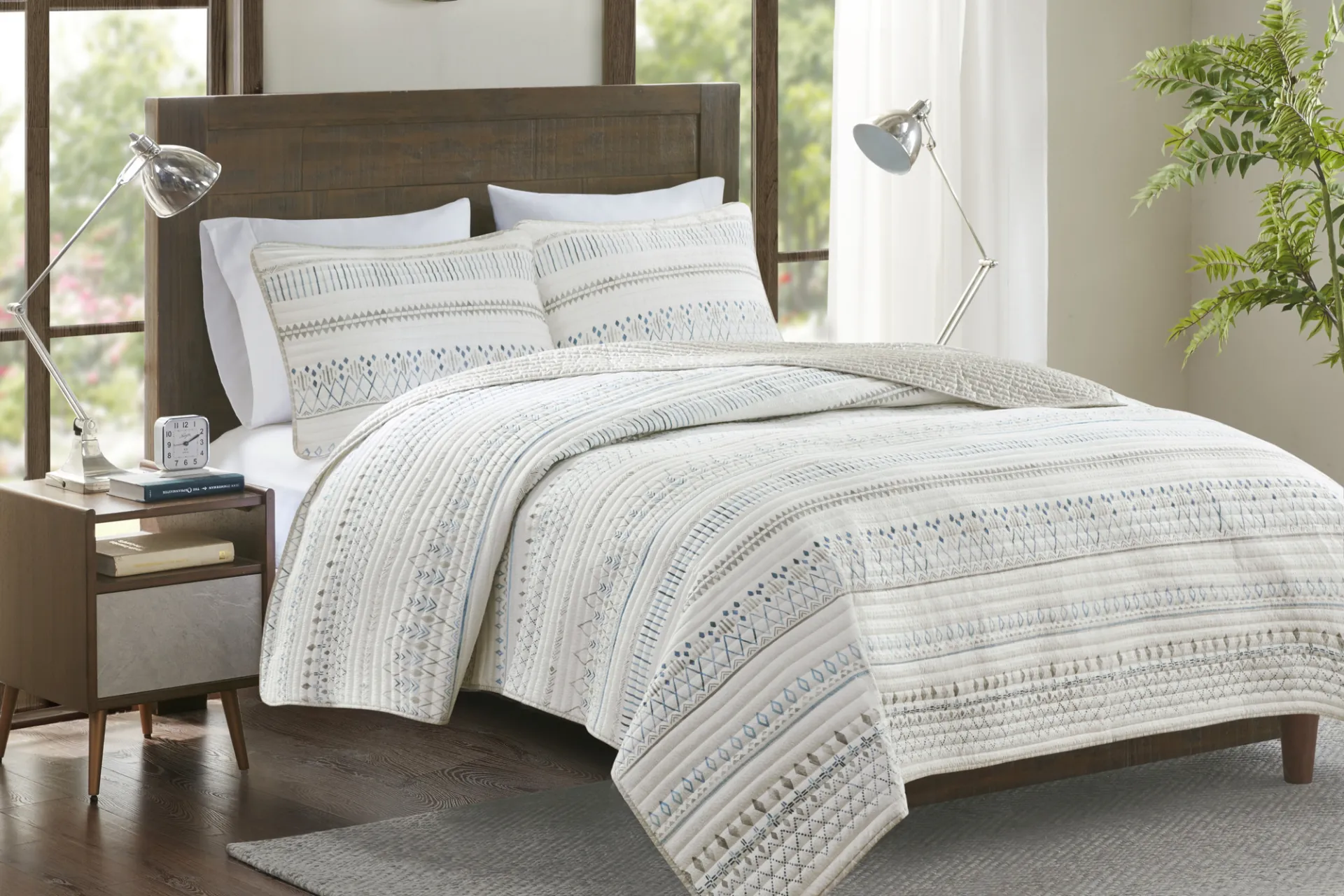 Shofner Taupe 3 Pc King/California King Quilt Set - Image 2