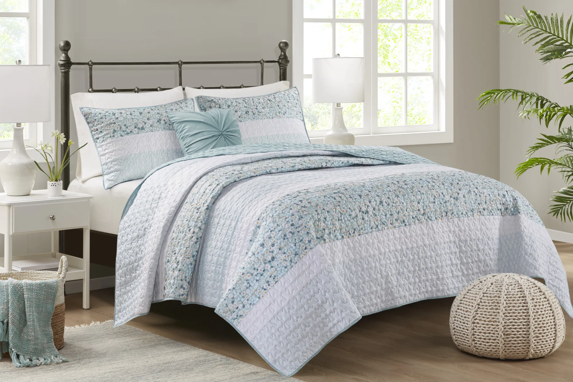 Chapote Blue 4 Pc Full/Queen Quilt Set - Thumbnail - Image 2