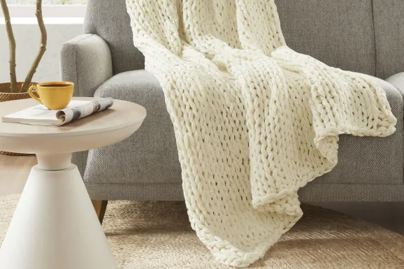 Apenzell Ivory Throw Blanket