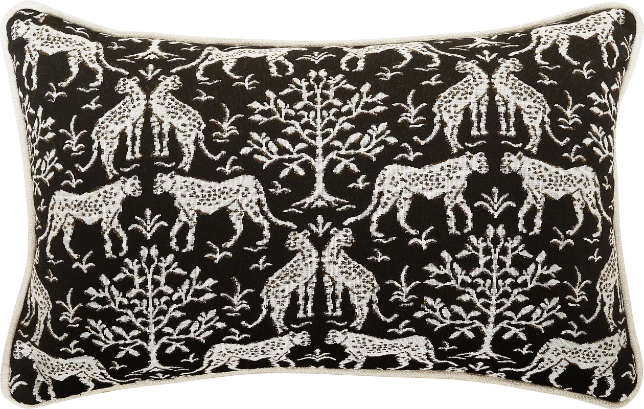 Jaipur Frame II Onyx Indoor/Outdoor Kidney Pillow