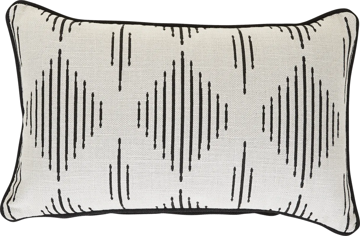 Spinner Diamond Onyx Indoor/Outdoor Kidney Pillow