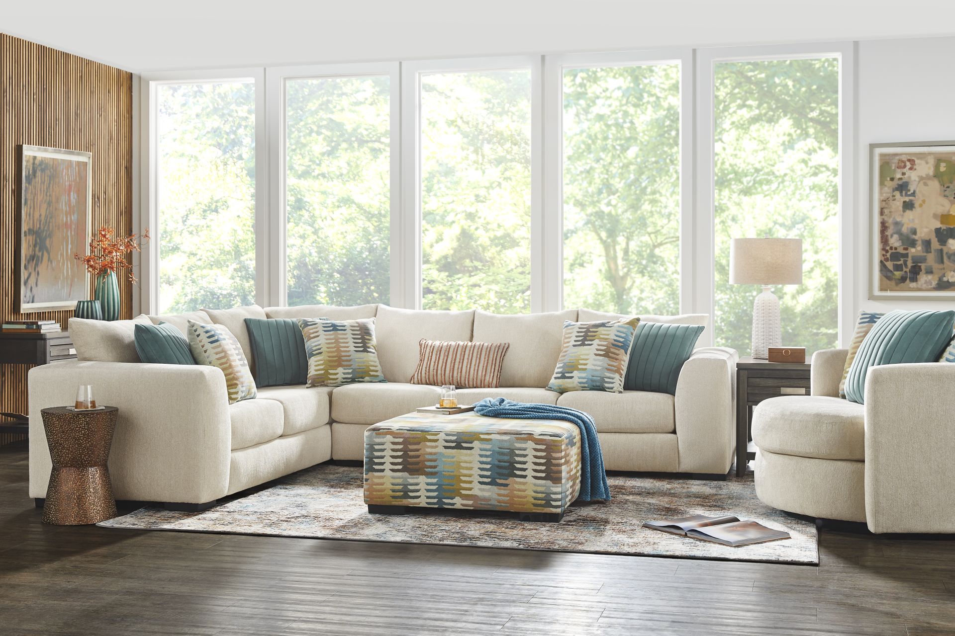 Brookeville White 2 Pc Sectional - Image 2