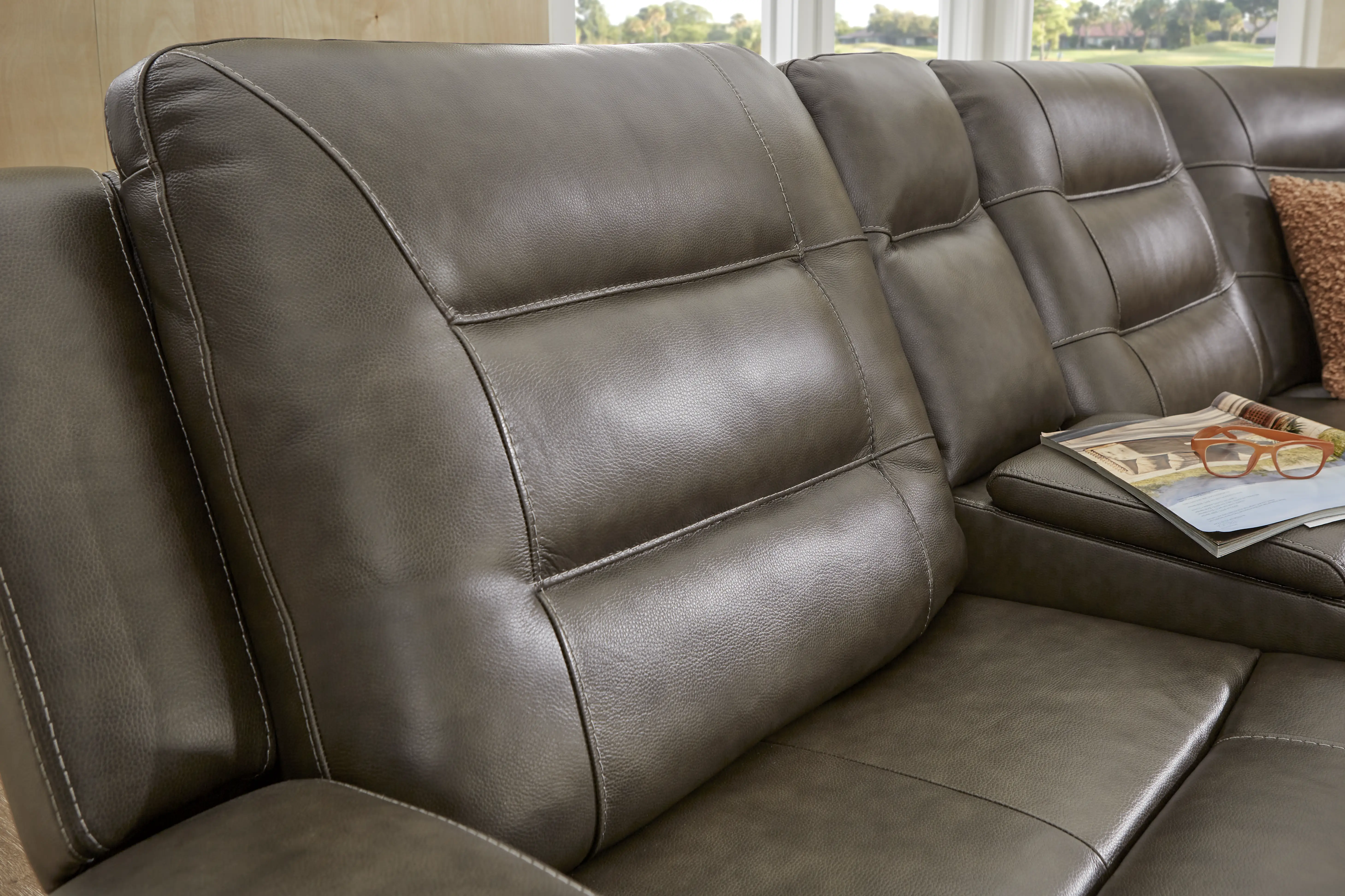 Montero Charcoal Leather 7 Pc Dual Power Reclining Sectional - Image 16