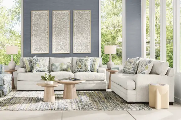 Charlton Park Ivory Loveseat