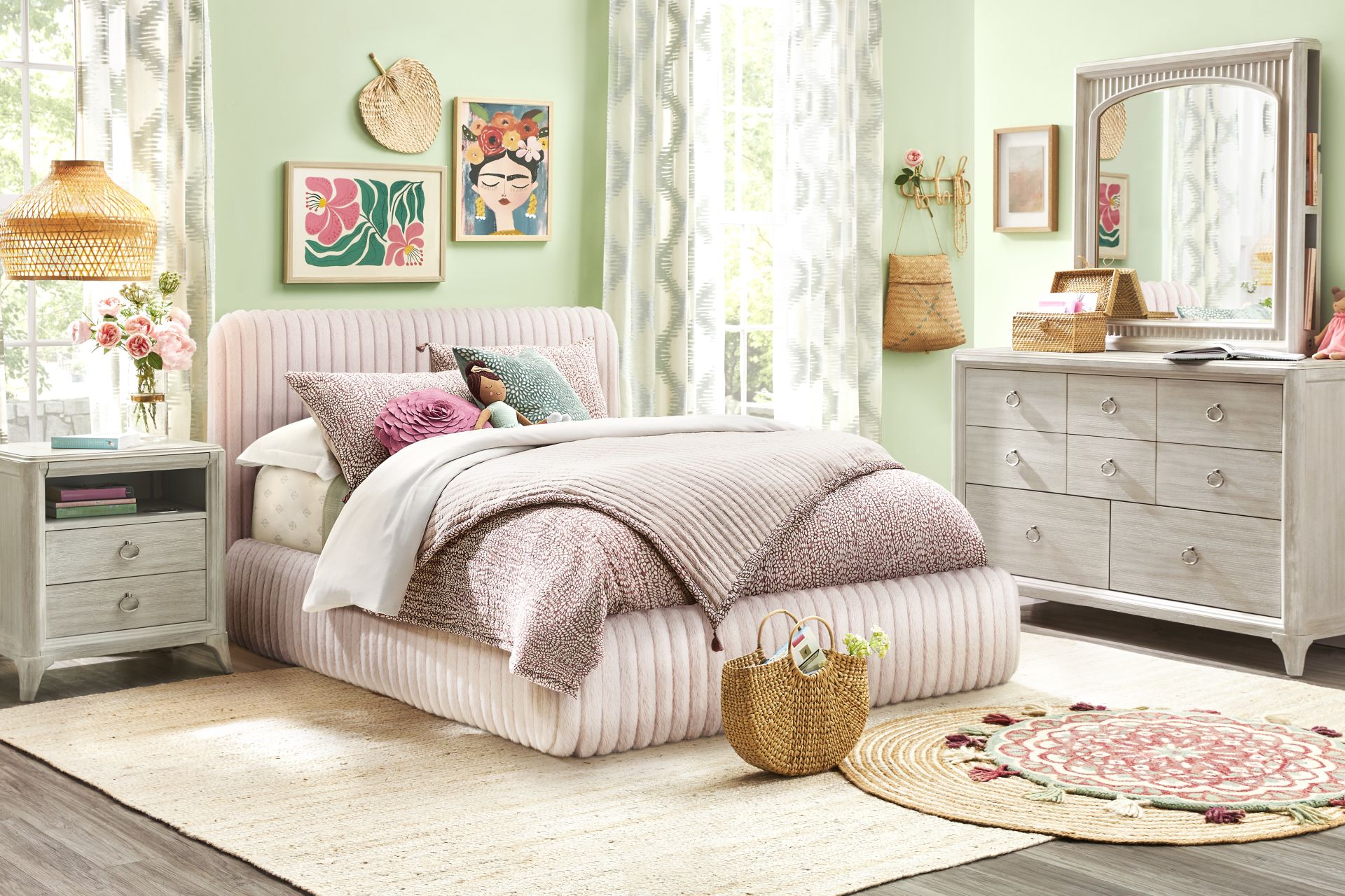 Kids Vivien Wirebrush Gray Bedroom with Charlize Pink Full Upholstered Bed - Image 2