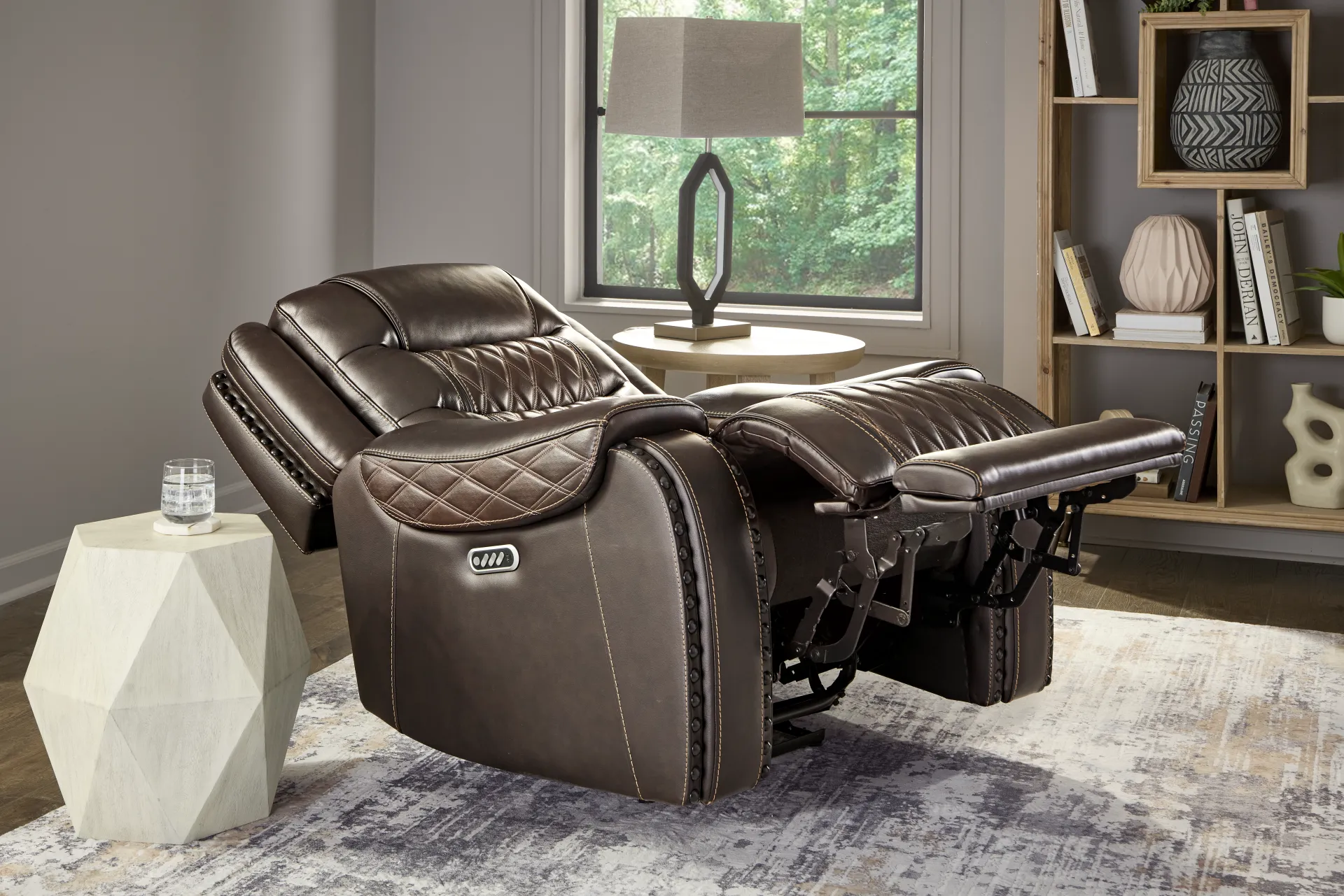 Marquee Brown Leather Triple Power Recliner - Image 6