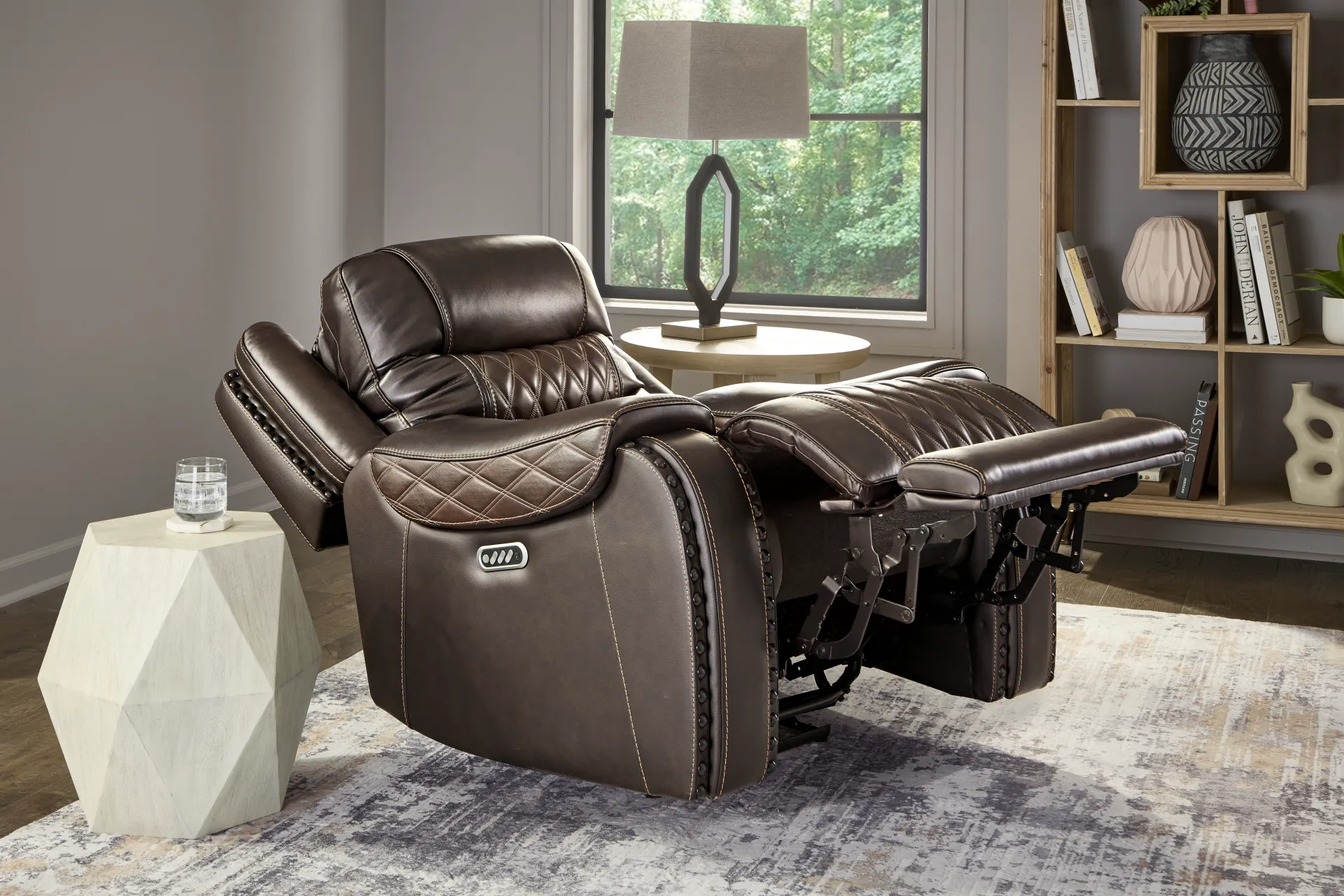 Marquee Brown Leather Triple Power Recliner - Image 5