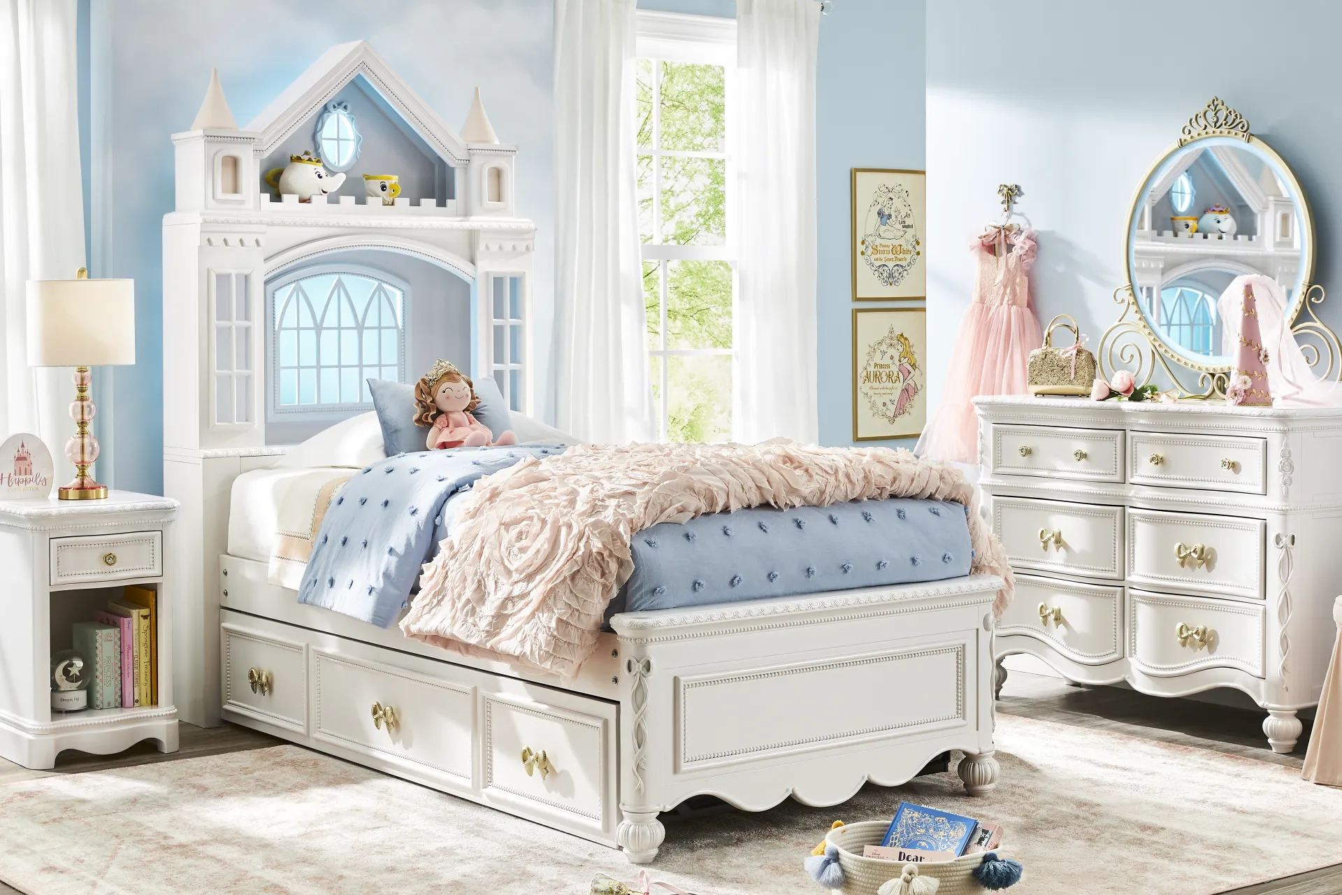 Disney Princess Sparkle White Twin Castle Bed - Image 2