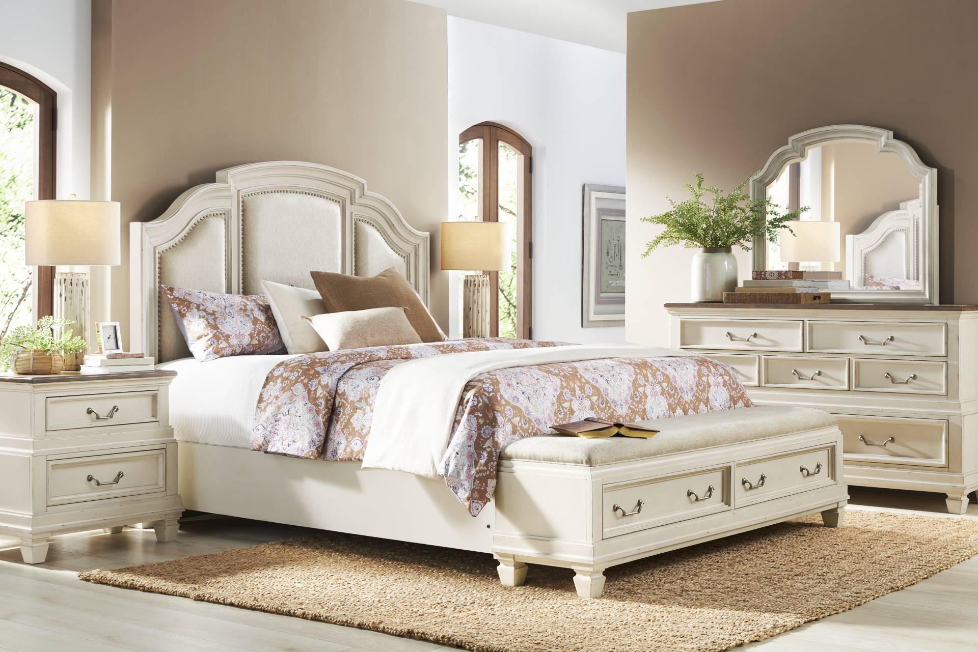 Provence White 5 Pc King Storage Bedroom full room