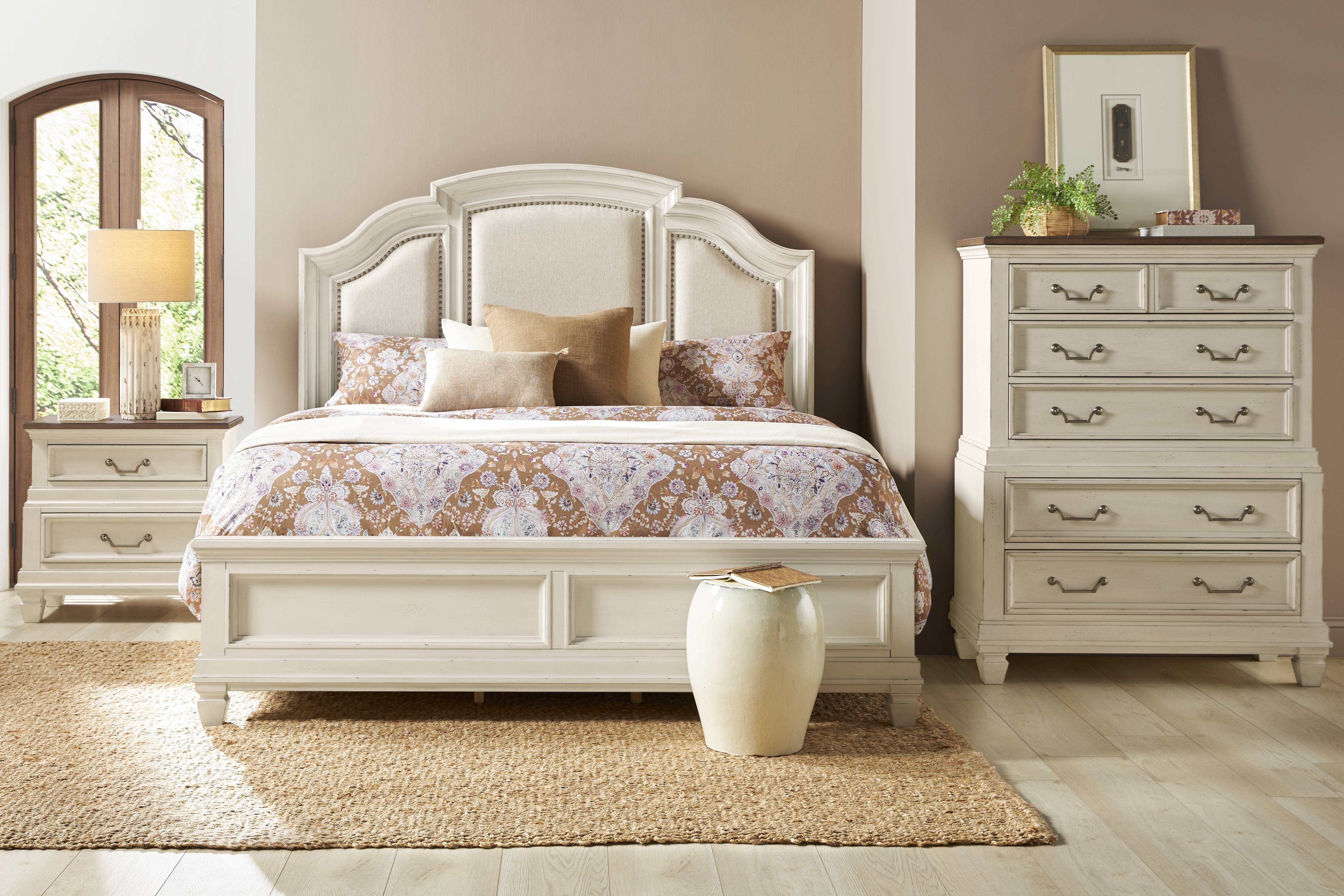 Provence White Chest