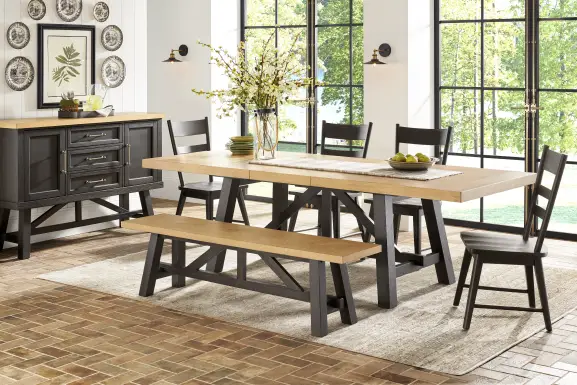 Chastain Park Black 6 Pc Dining Room with Bench