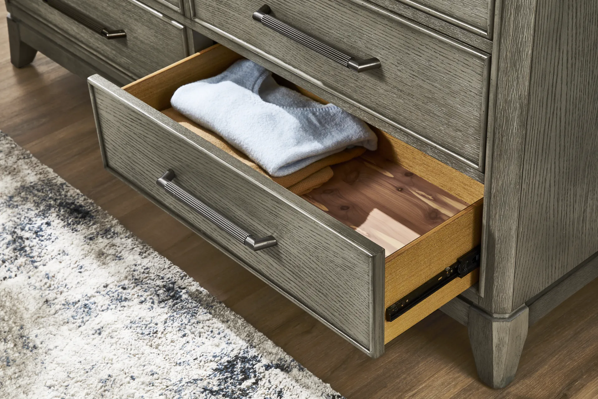 Heiress Gray Dresser - Image 8