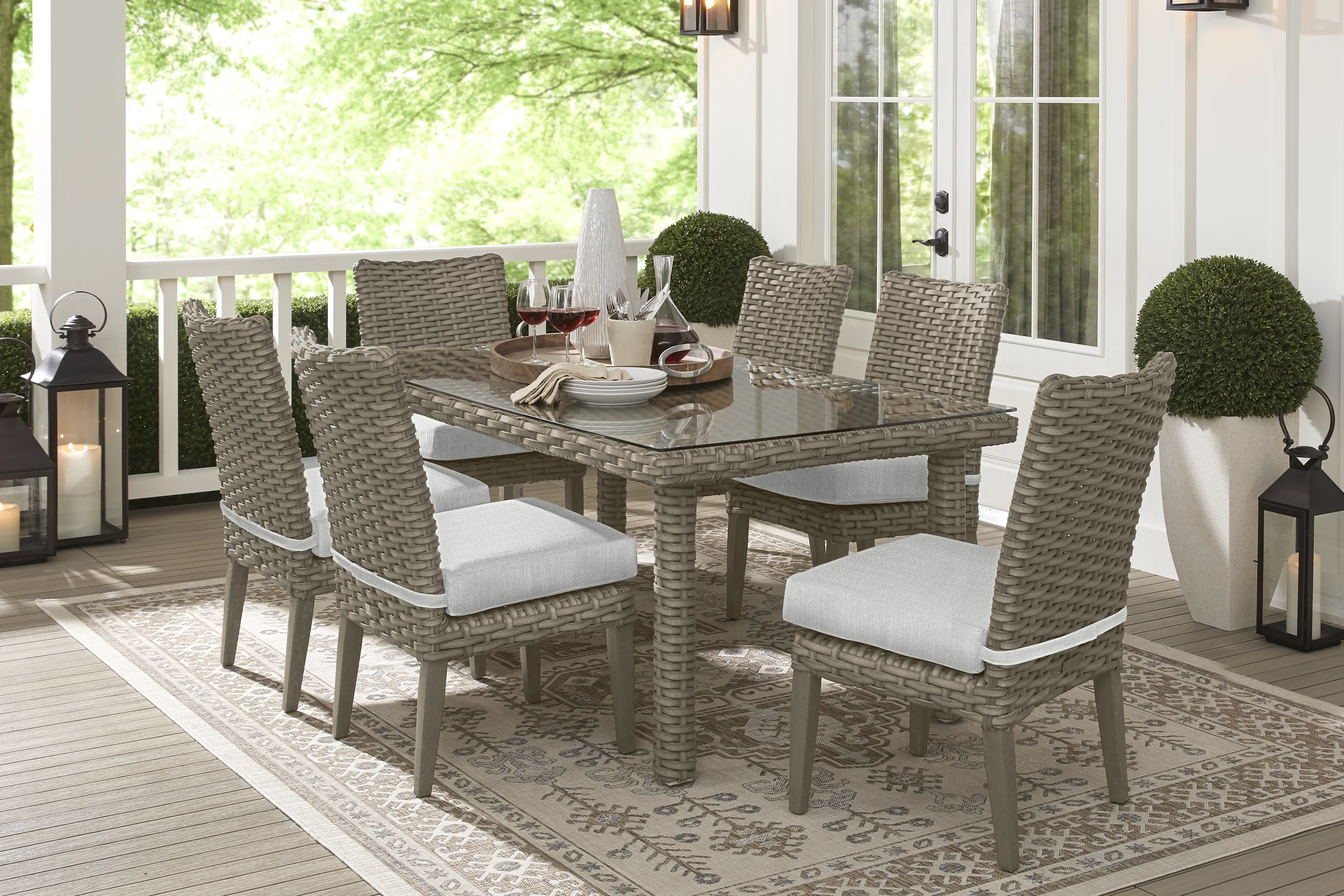 Siesta Key Driftwood 7 Pc Outdoor Dining Set with Dove Cushions - Thumbnail - Image 1