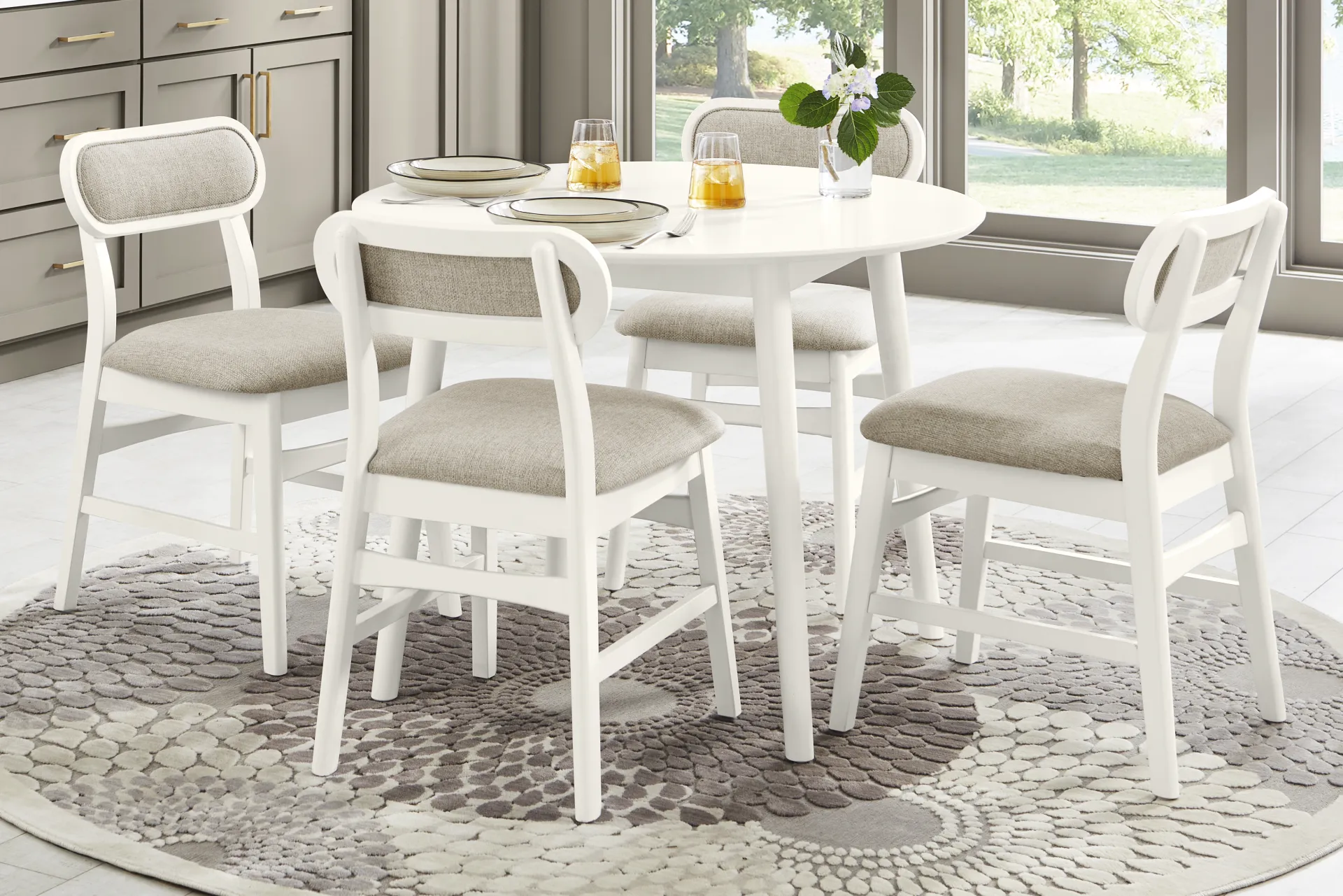 Watertown White 5 Pc Round Dining Room - Image 1