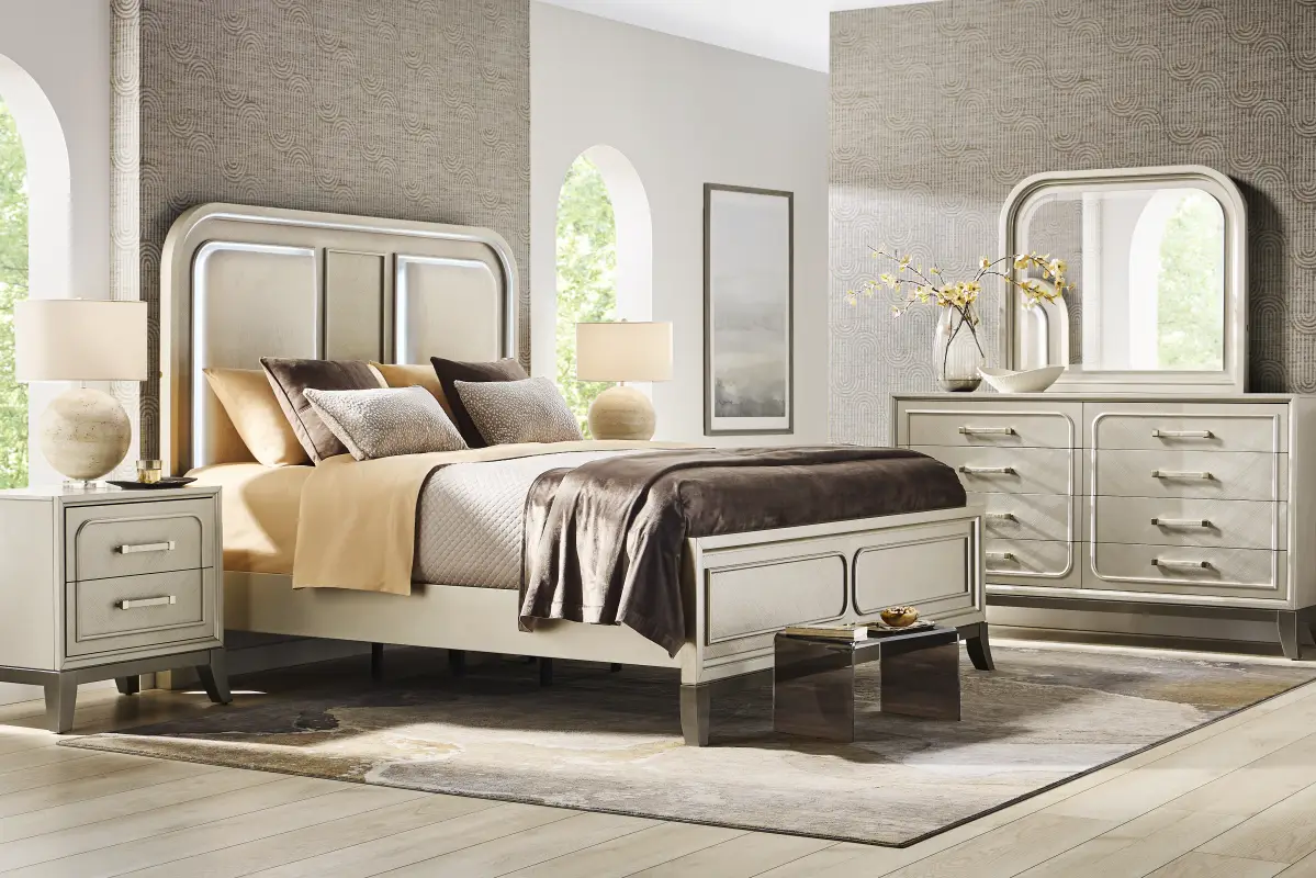 Colette Silver 5 Pc King Upholstered Bedroom