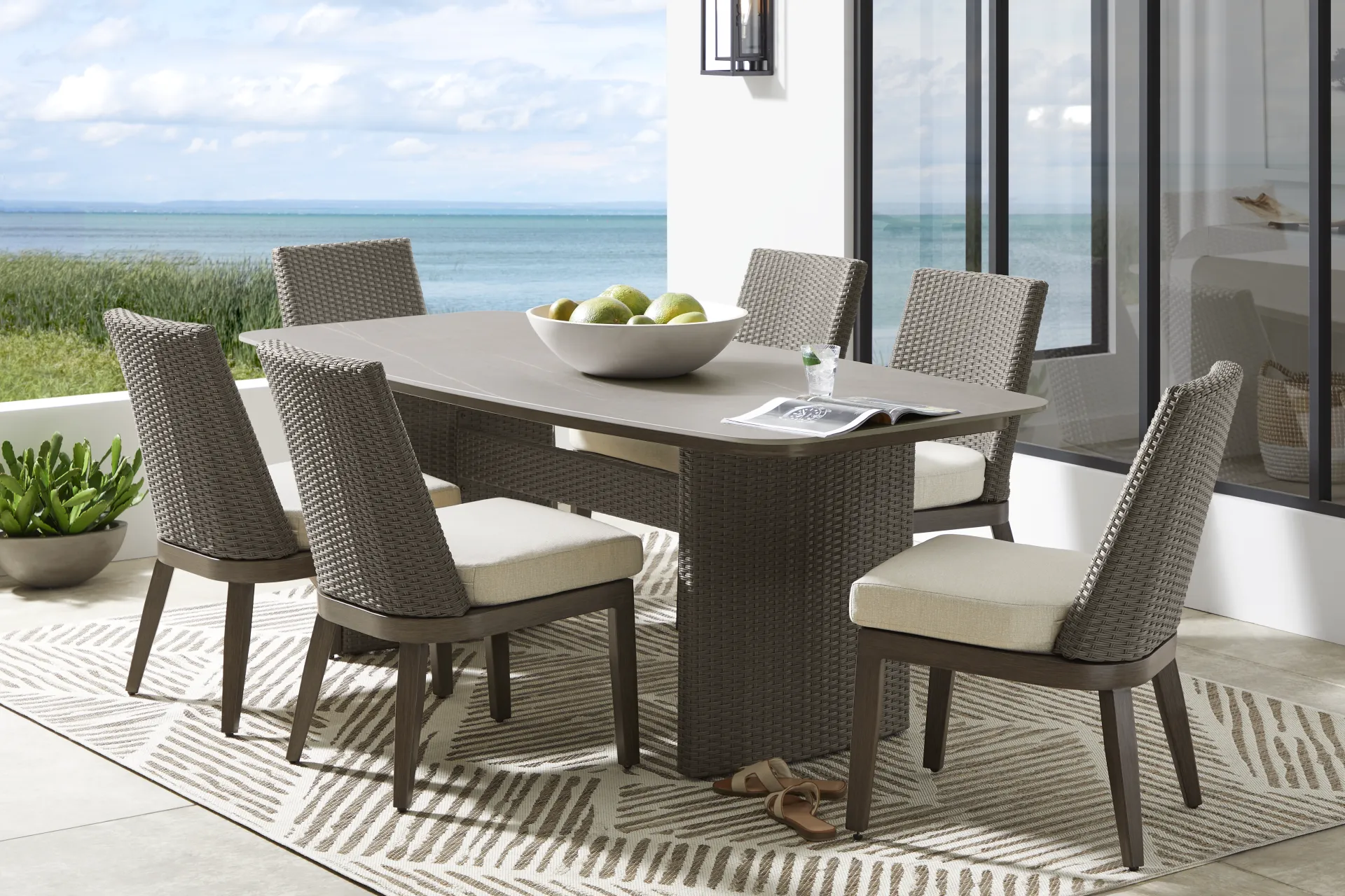 Point Reyes Brown 7 Pc Outdoor Dining Set - Image 1