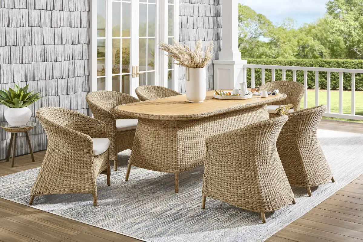 Sarina Bay Natural 7 Pc Outdoor Dining Set