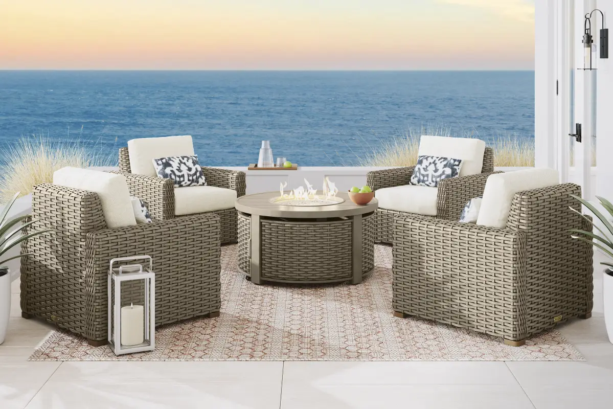 Siesta Key Driftwood Finish 5 Pc Outdoor Fire Pit Chat Set with Desert Cushions