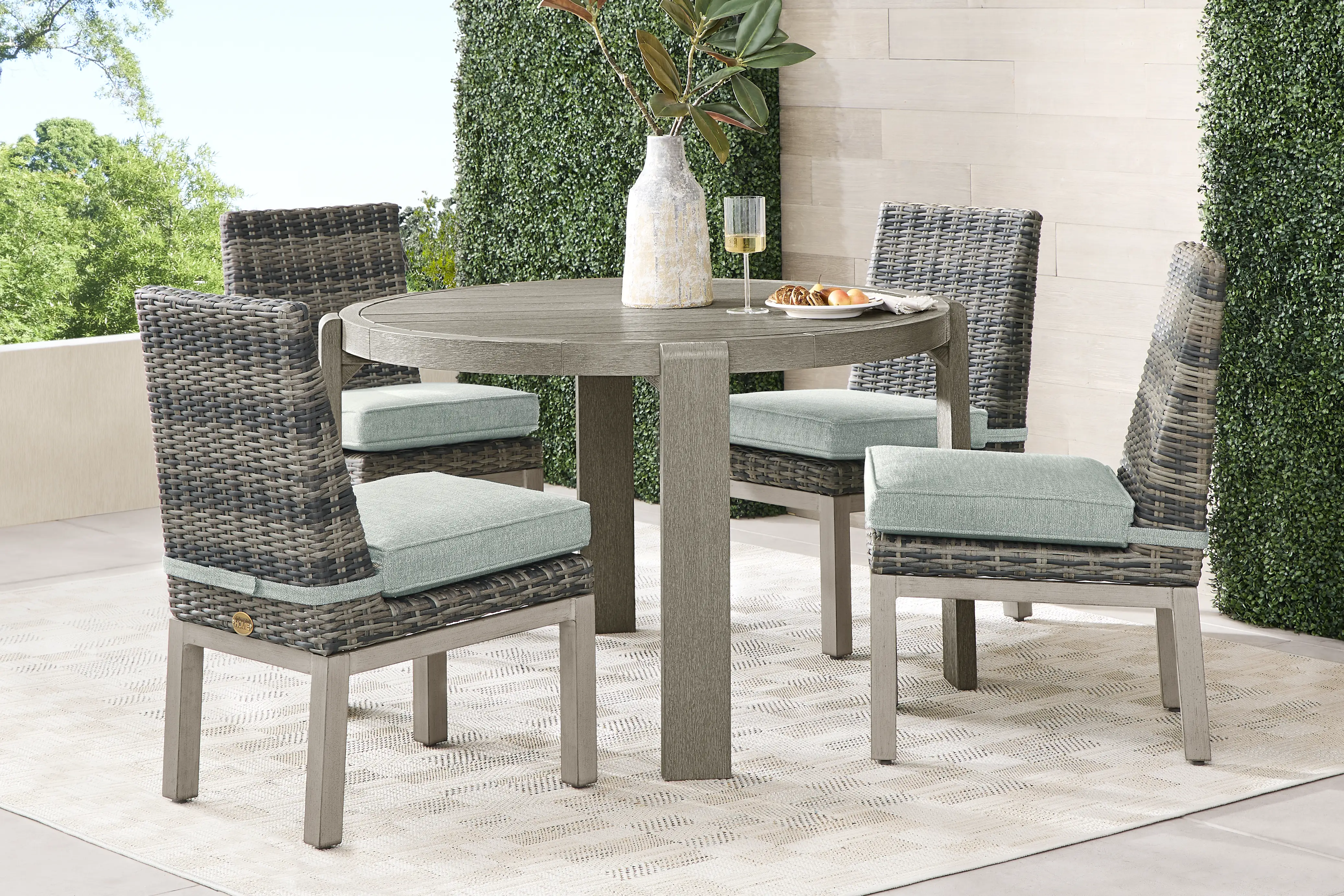 Montecello Gray 5 Pc Round Outdoor Dining Set with Mist Cushions - Thumbnail - Image 1