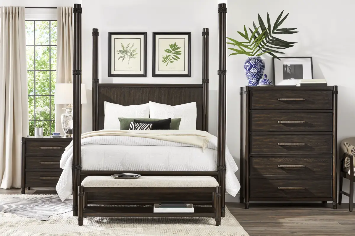 Vineyard Estates Brown 5 Pc Queen Poster Bedroom