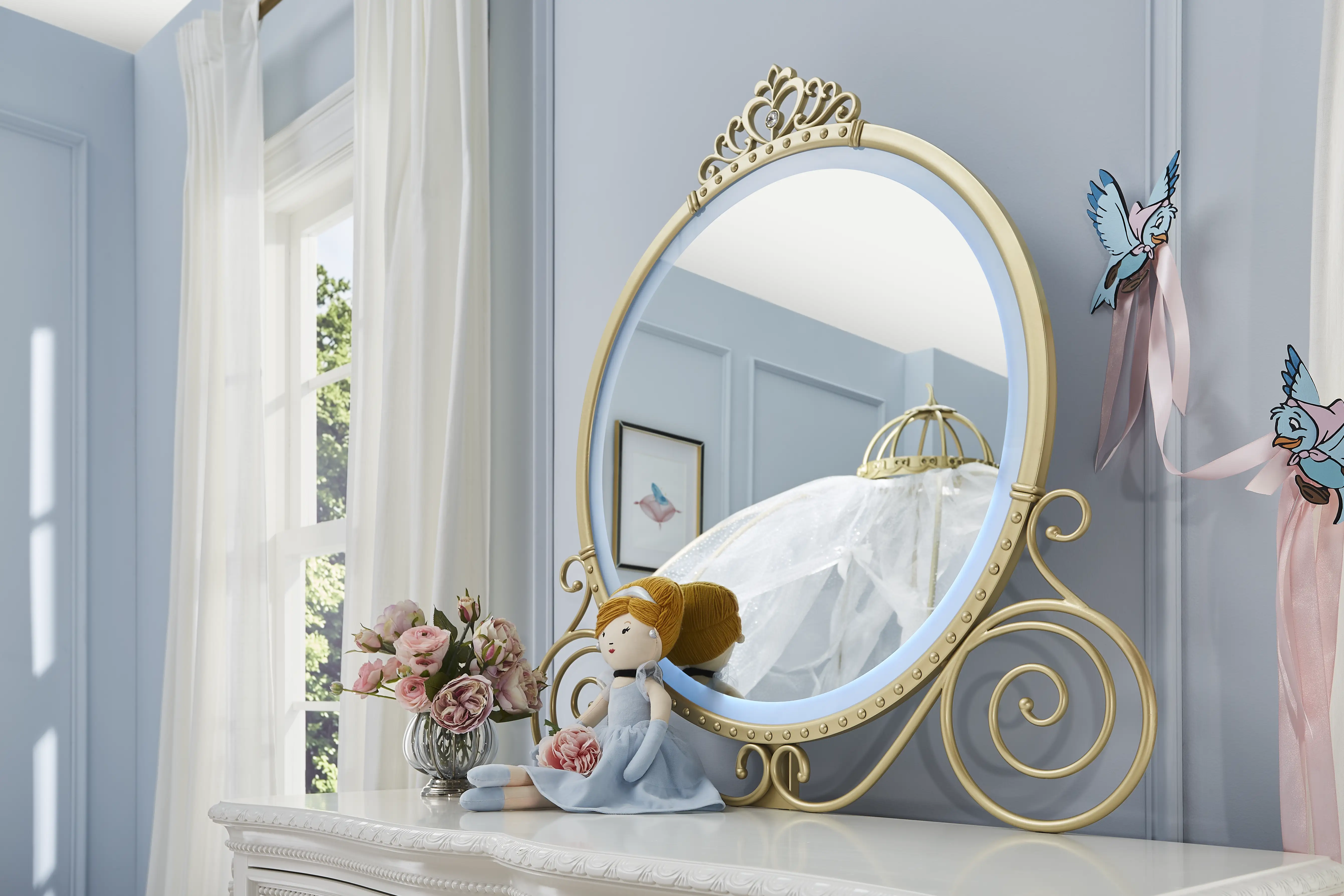 Disney Princess Royal Gold Carriage Mirror - Image 7